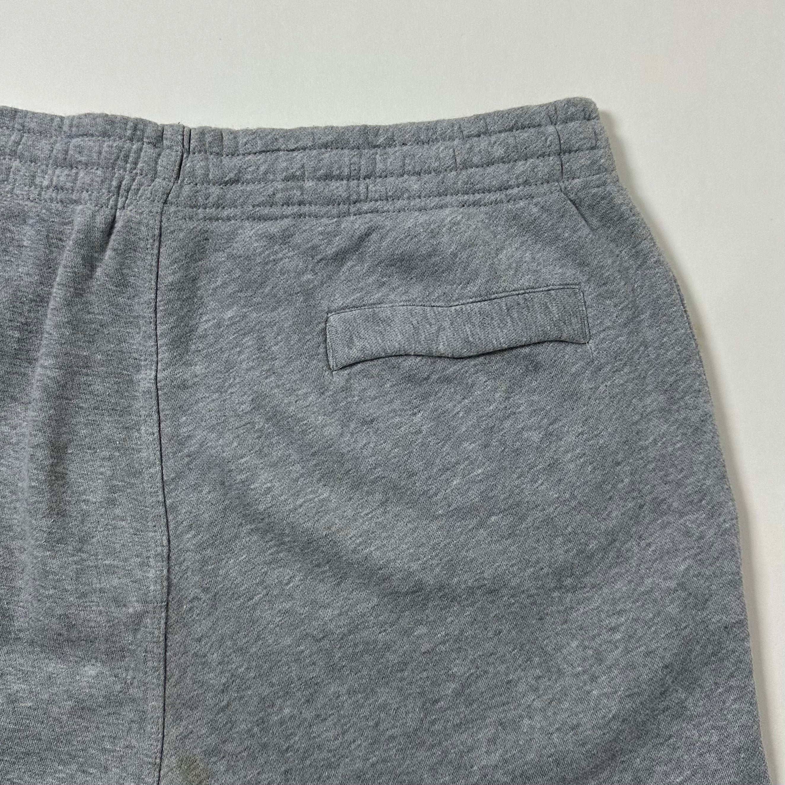 Nike Club Fleece Sweatpants Spell Out Logo in Gray Heather (Size 34-40)