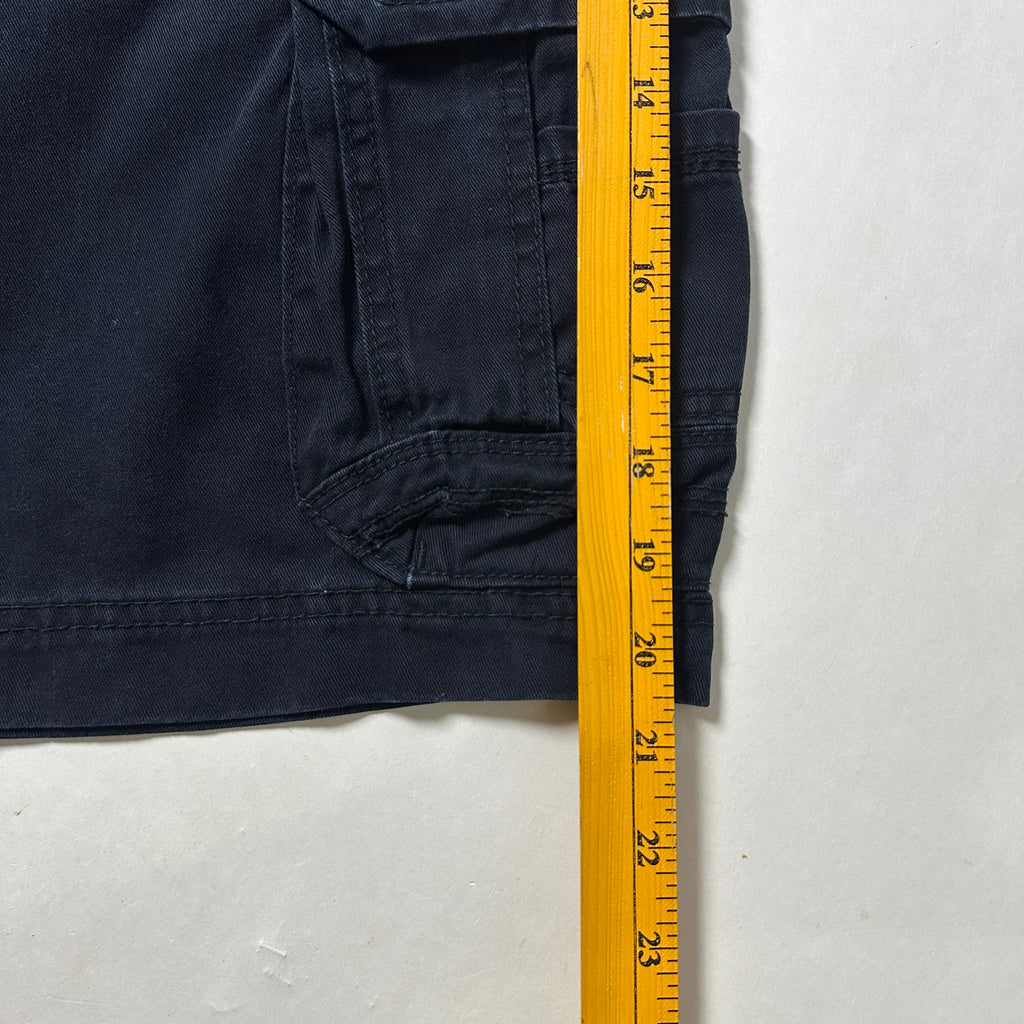 UnionBay Cargo Shorts in Black (Size 32-34) — SOLD