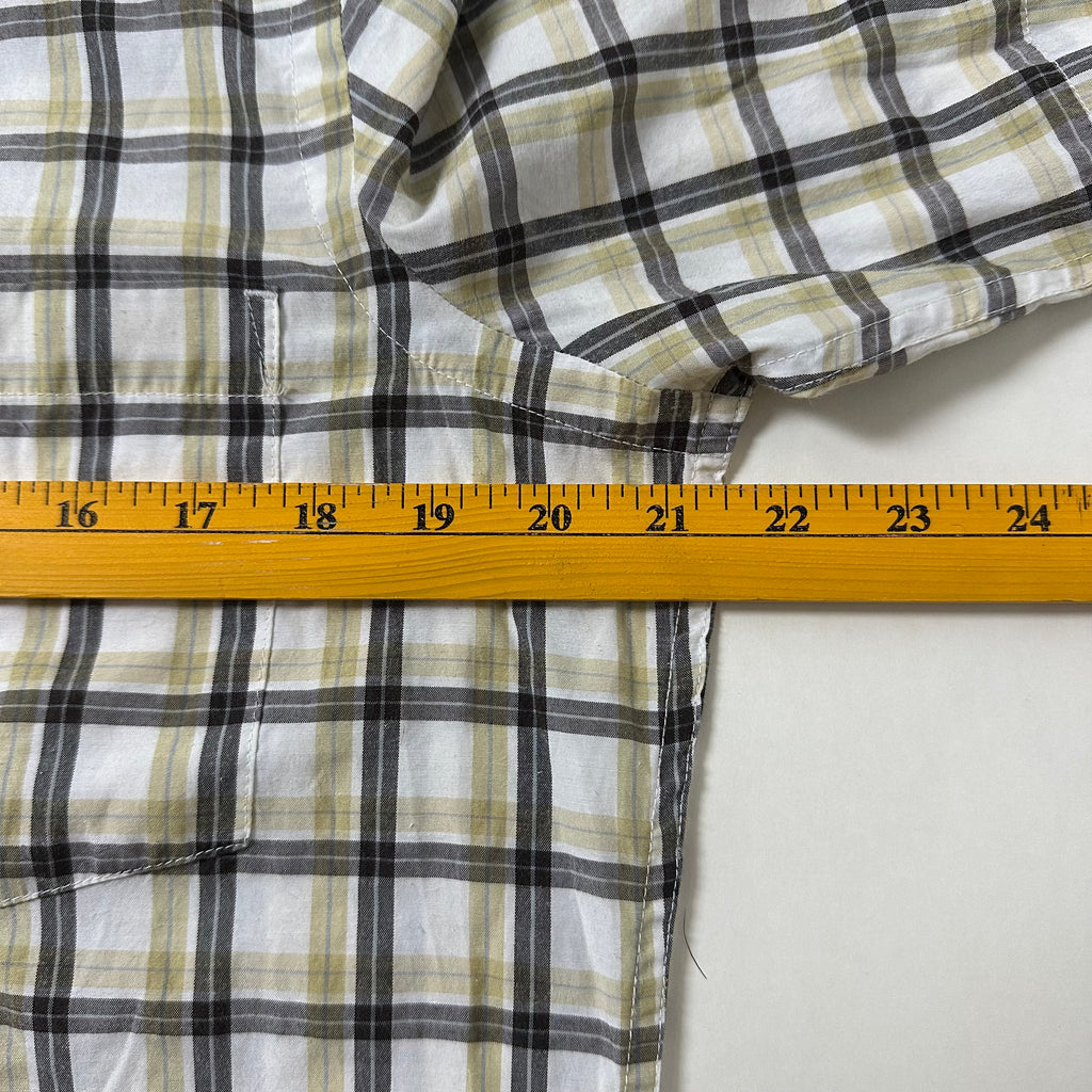 ECKO UNLTD Plaid Button-down Polo Shirt Size Small (Fits Large)