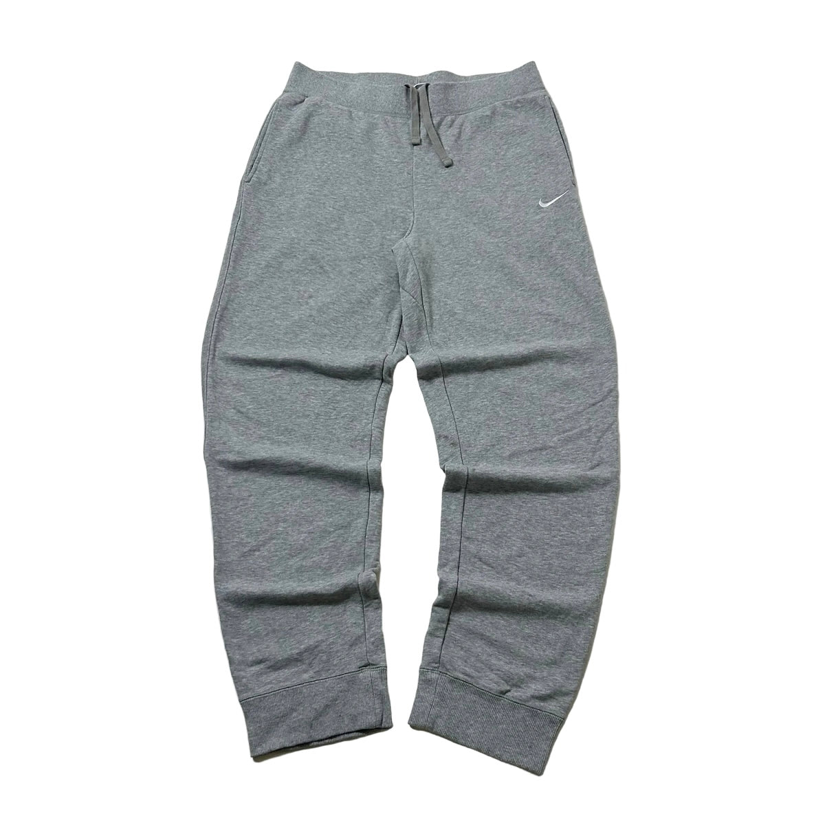 Nike Club Fleece Embroidered Swoosh Sweatpants in Gray Heather (Size 32-36)