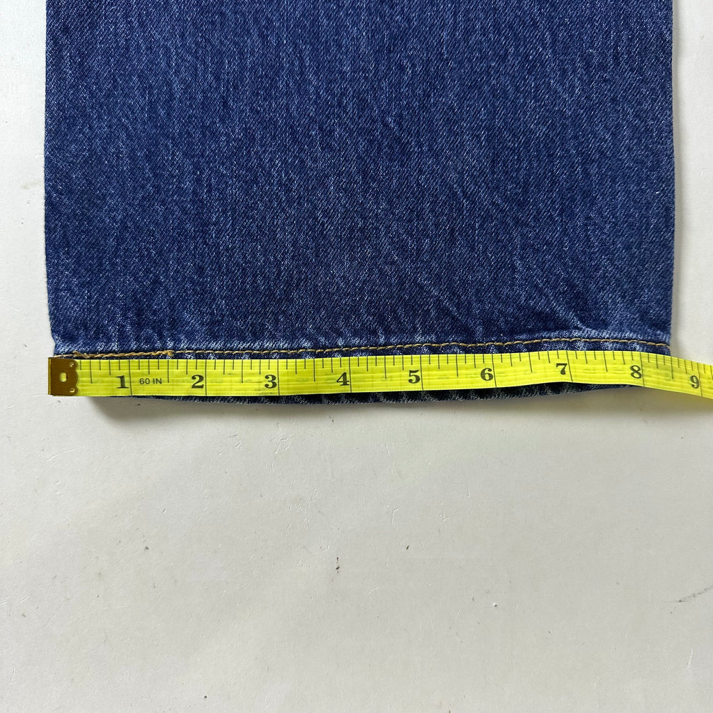 Vintage 2003 Levi’s 501 Original Fit Jeans Extended Patch Button Fly in Medium Wash (Size 33)