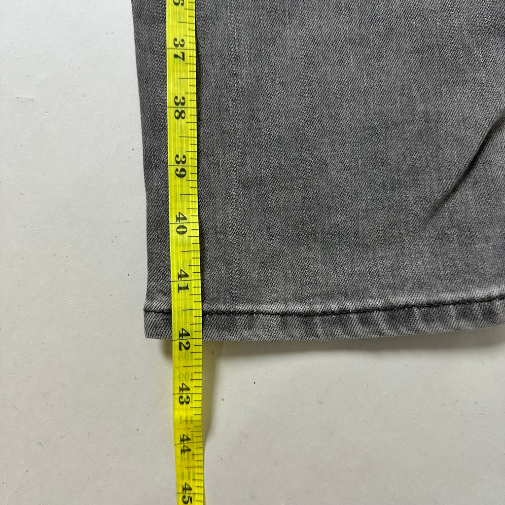 Levi’s 510 Skinny Fit Jeans in Gray Wash (Size 33)