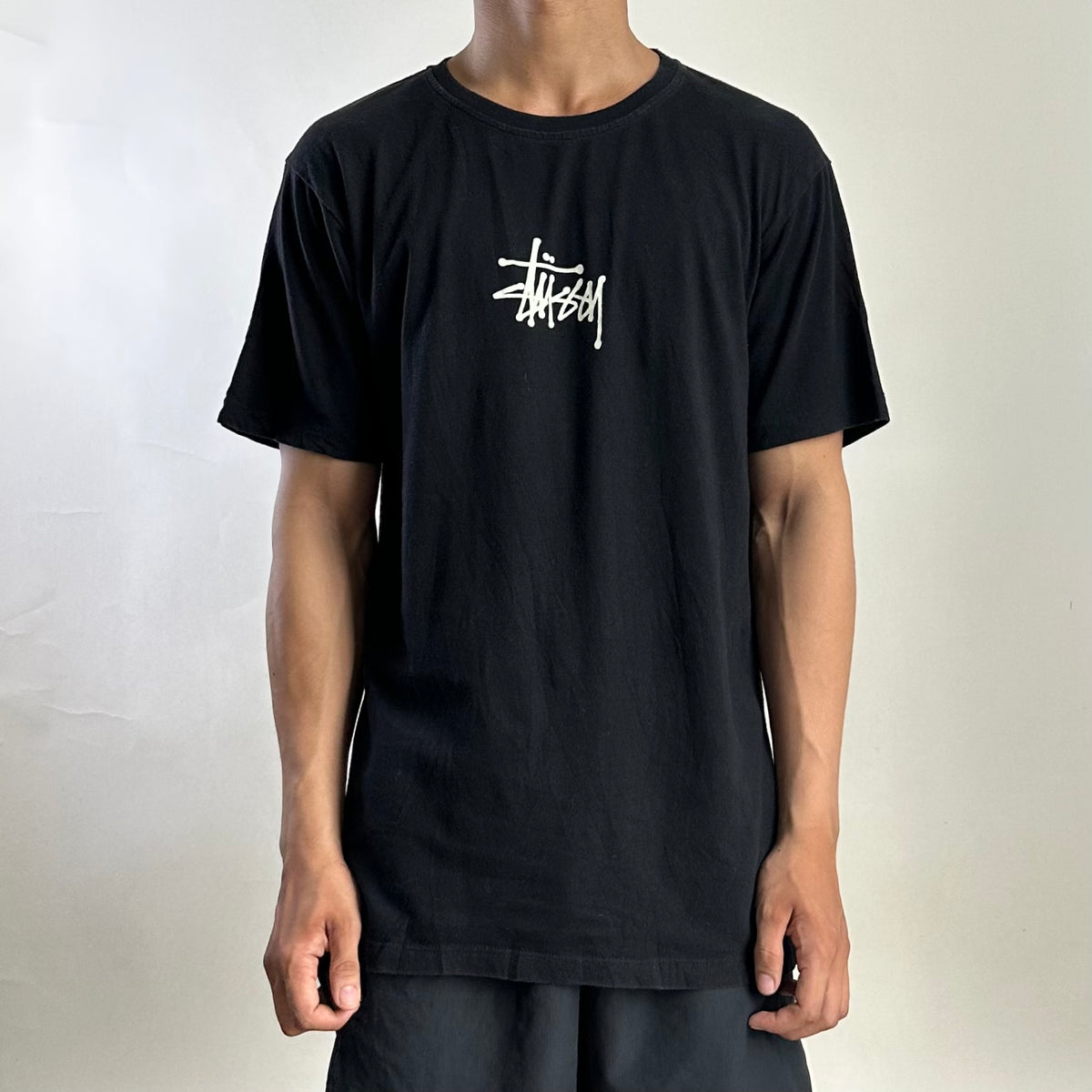 Stussy Mid-logo T-Shirt in Black (Size Medium) — SOLD