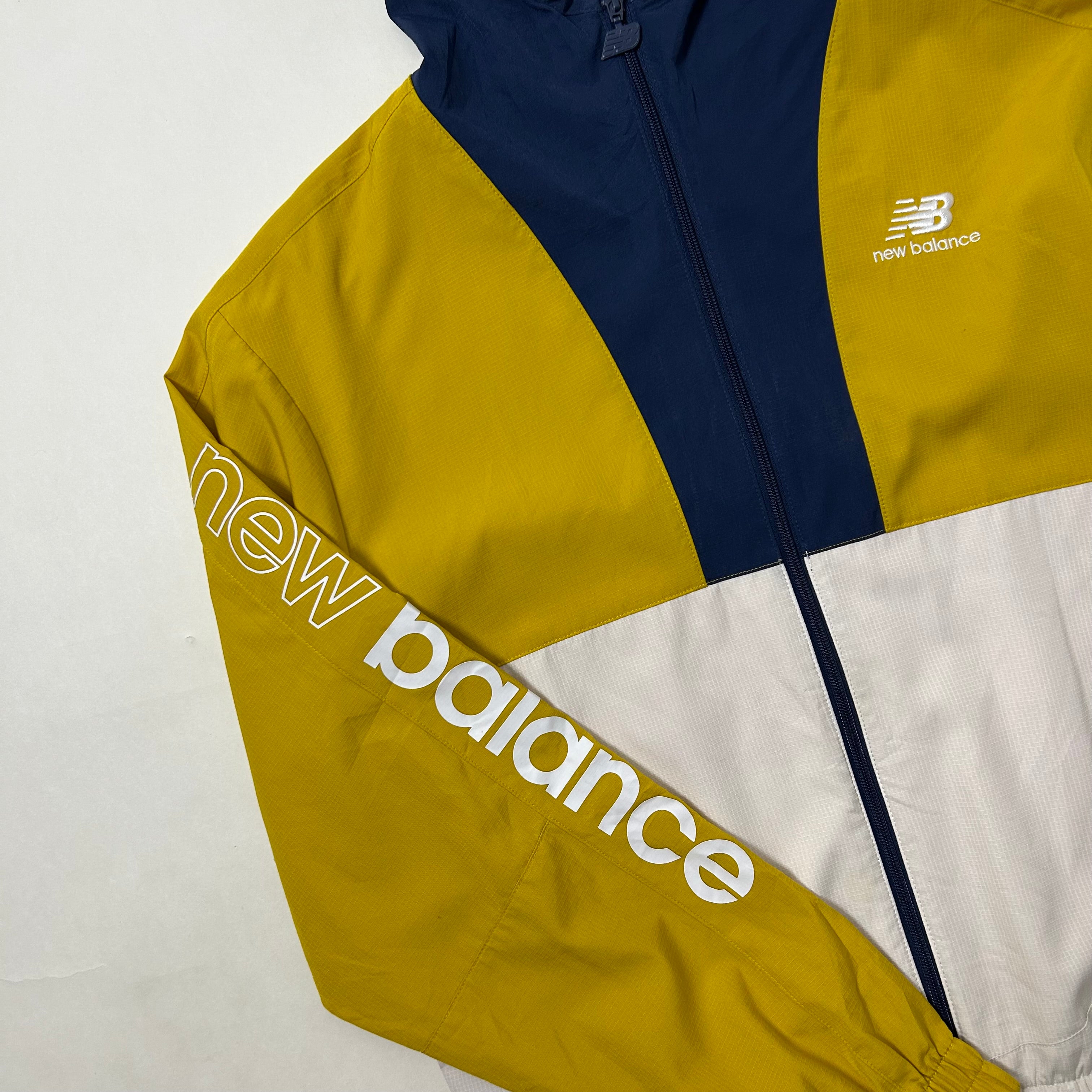 New Balance NB Athletics Full Zip Windbreaker Multicolor Size Medium (Fits Large)