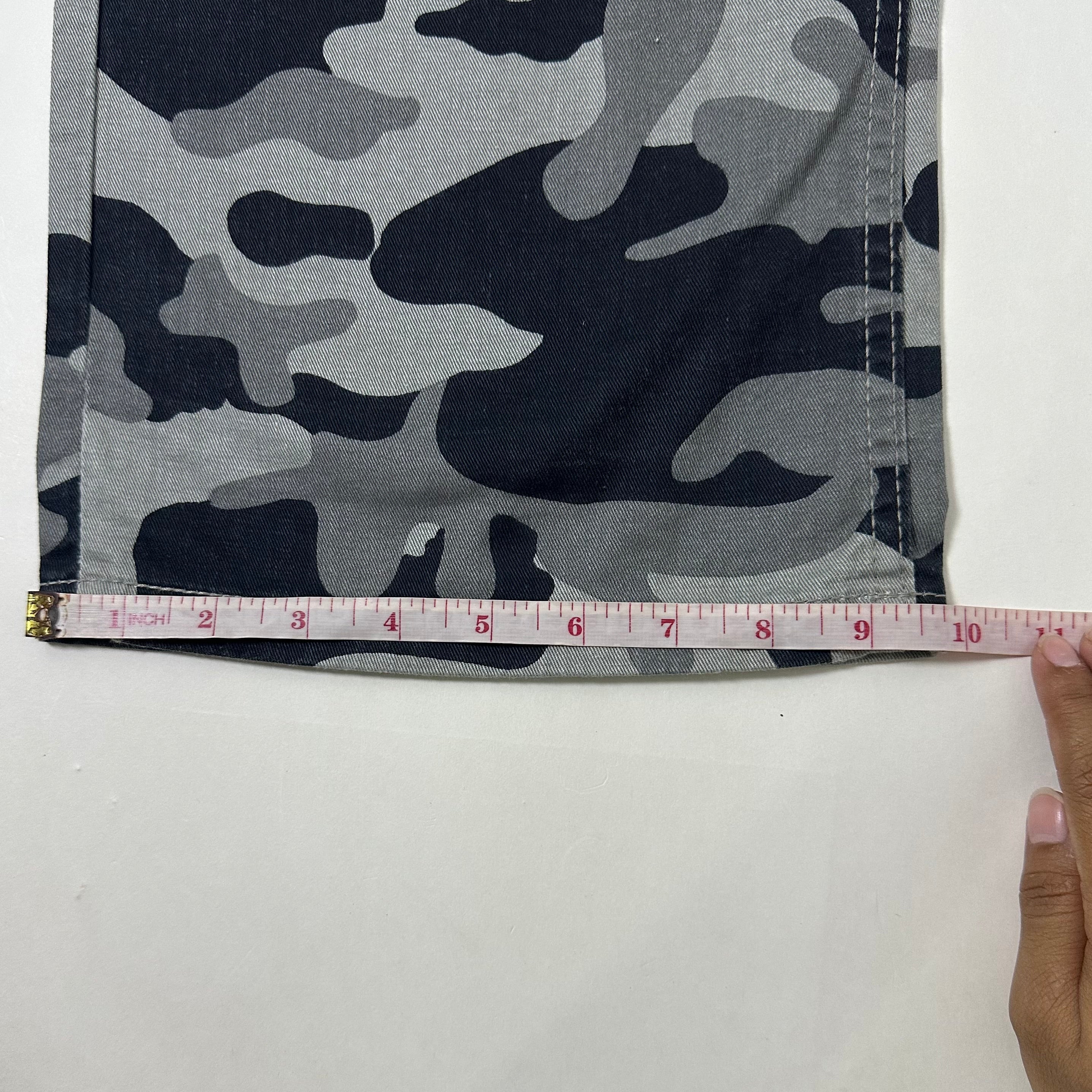 Blair Underwood Camouflage Pants (Size 40)