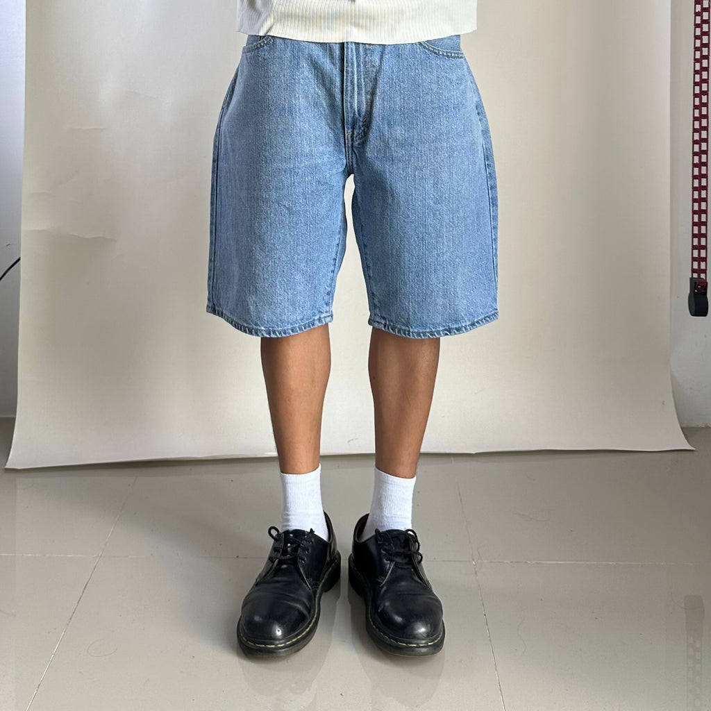 Levi’s 505 Denim Jorts in Light Wash Blue (Size 36)
