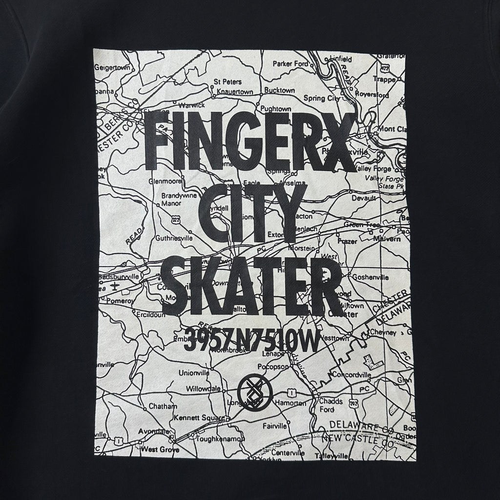 Fingercroxx Crewneck Sweatshirt in Black (Size Large)