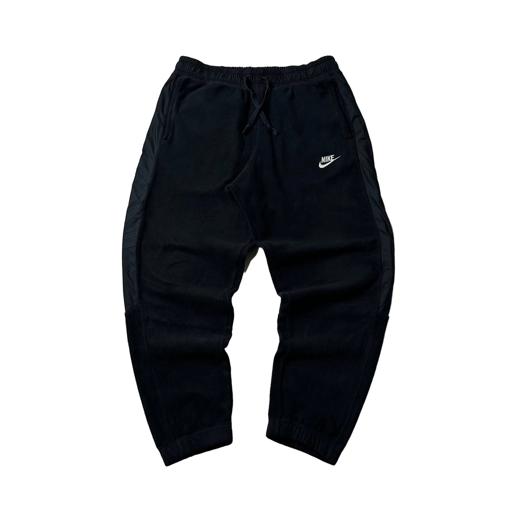 Nike Club Fleece Jogger Pants in Black (Size 30-36)