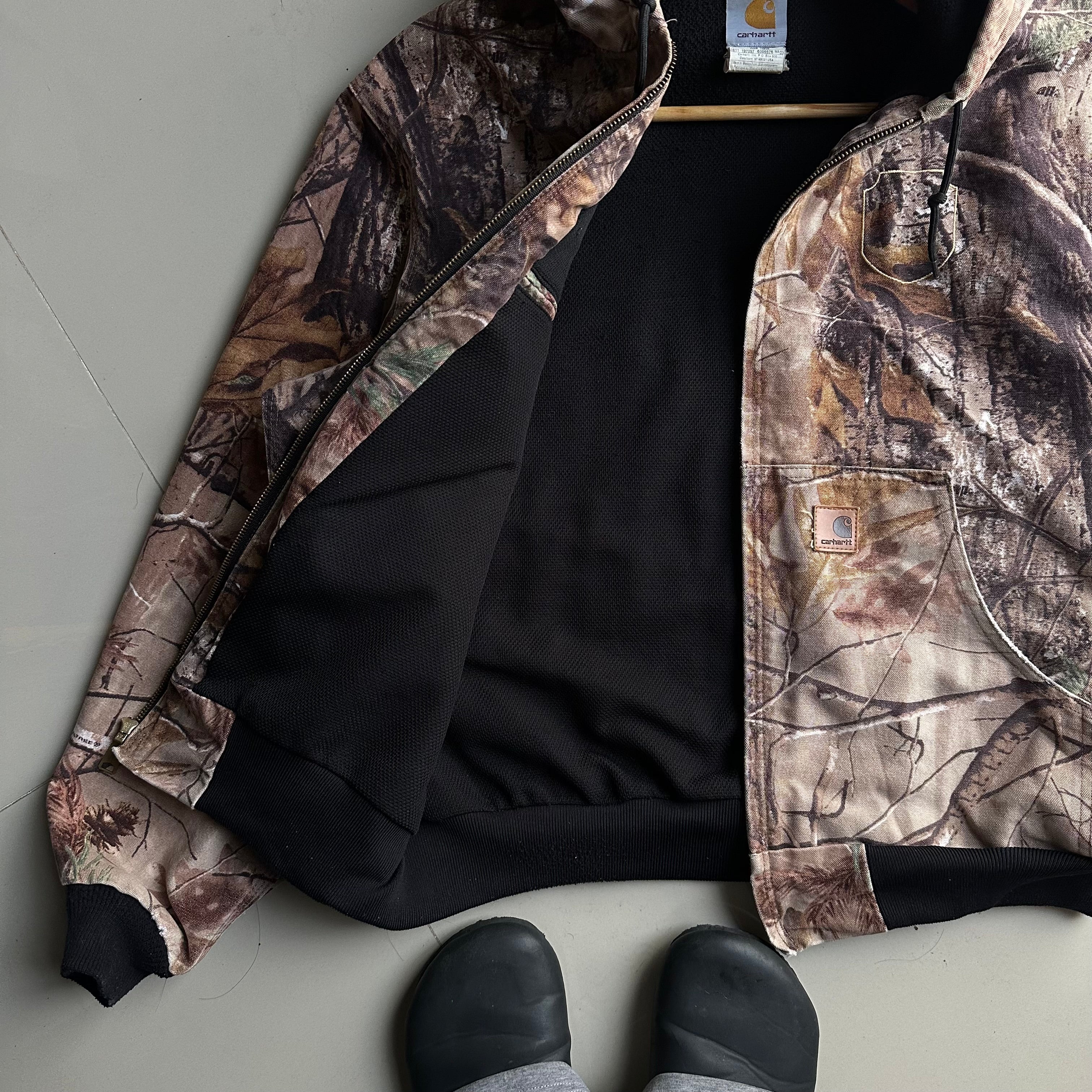 Carhartt x Realtree Camo Active Jacket Large – Ukay Salakay