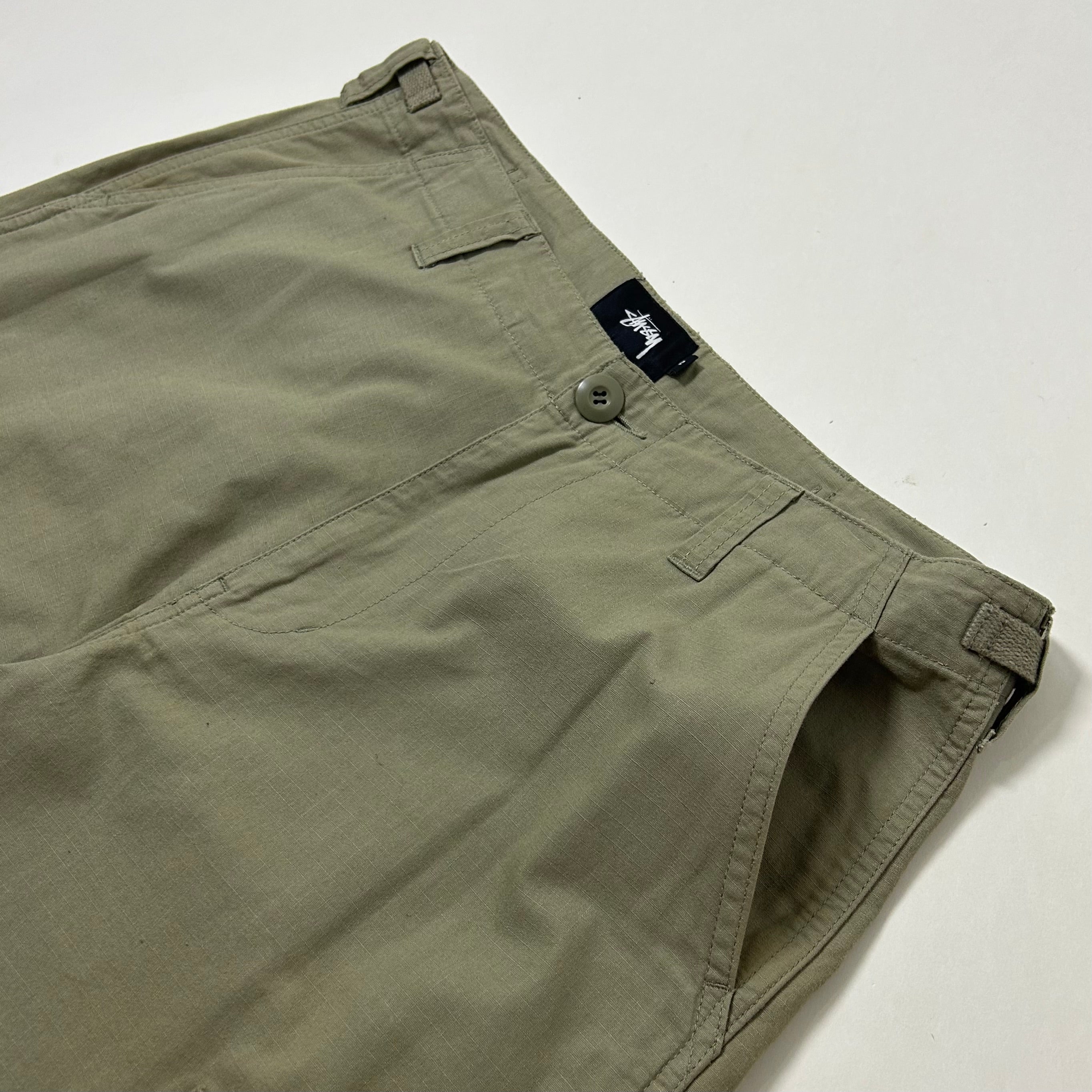 Stussy Cargo Ripstop Pants in Olive Green (Size 32)