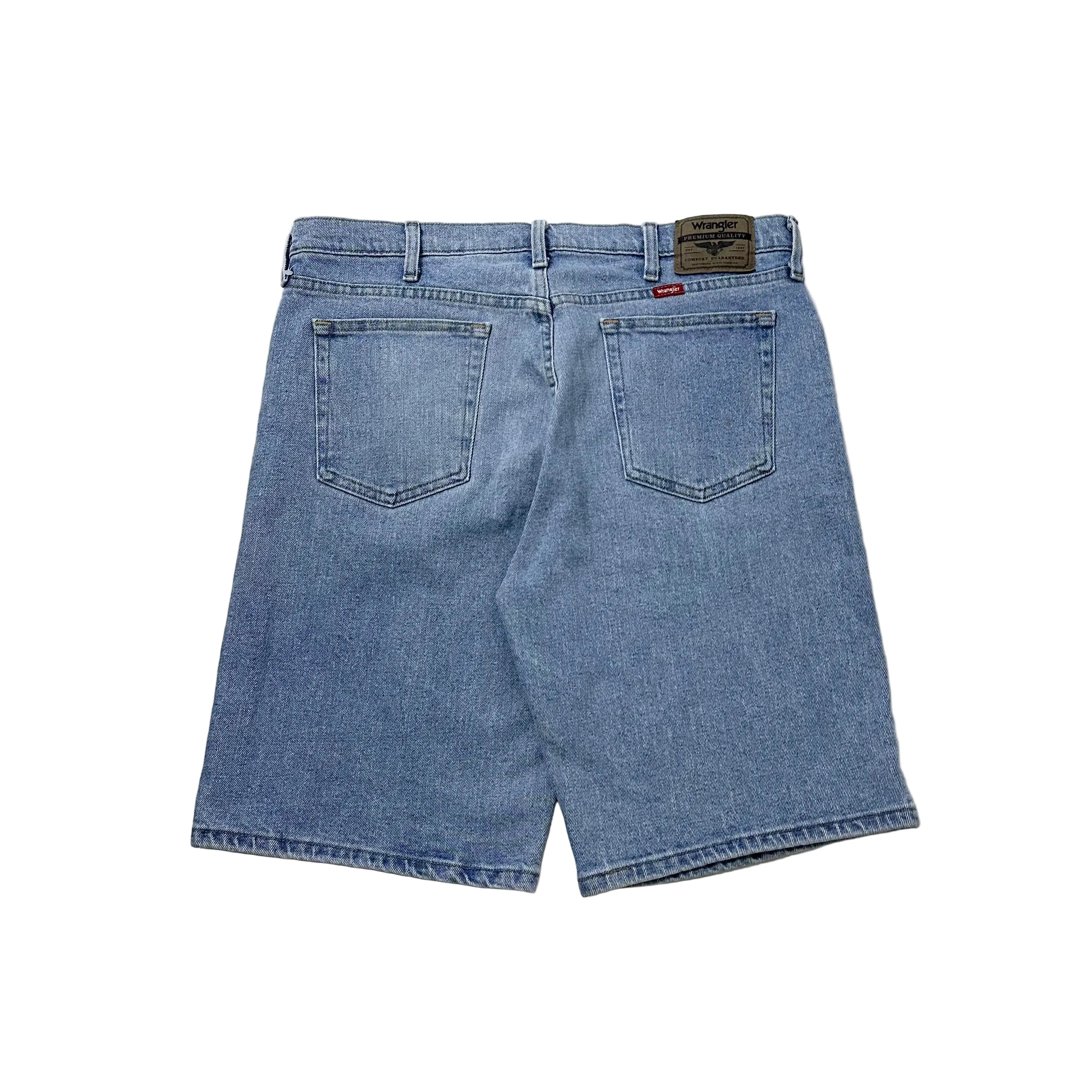 BRAND NEW Wrangler Relaxed Fit Blue Light Wash Jorts (Size 34) - SOLD