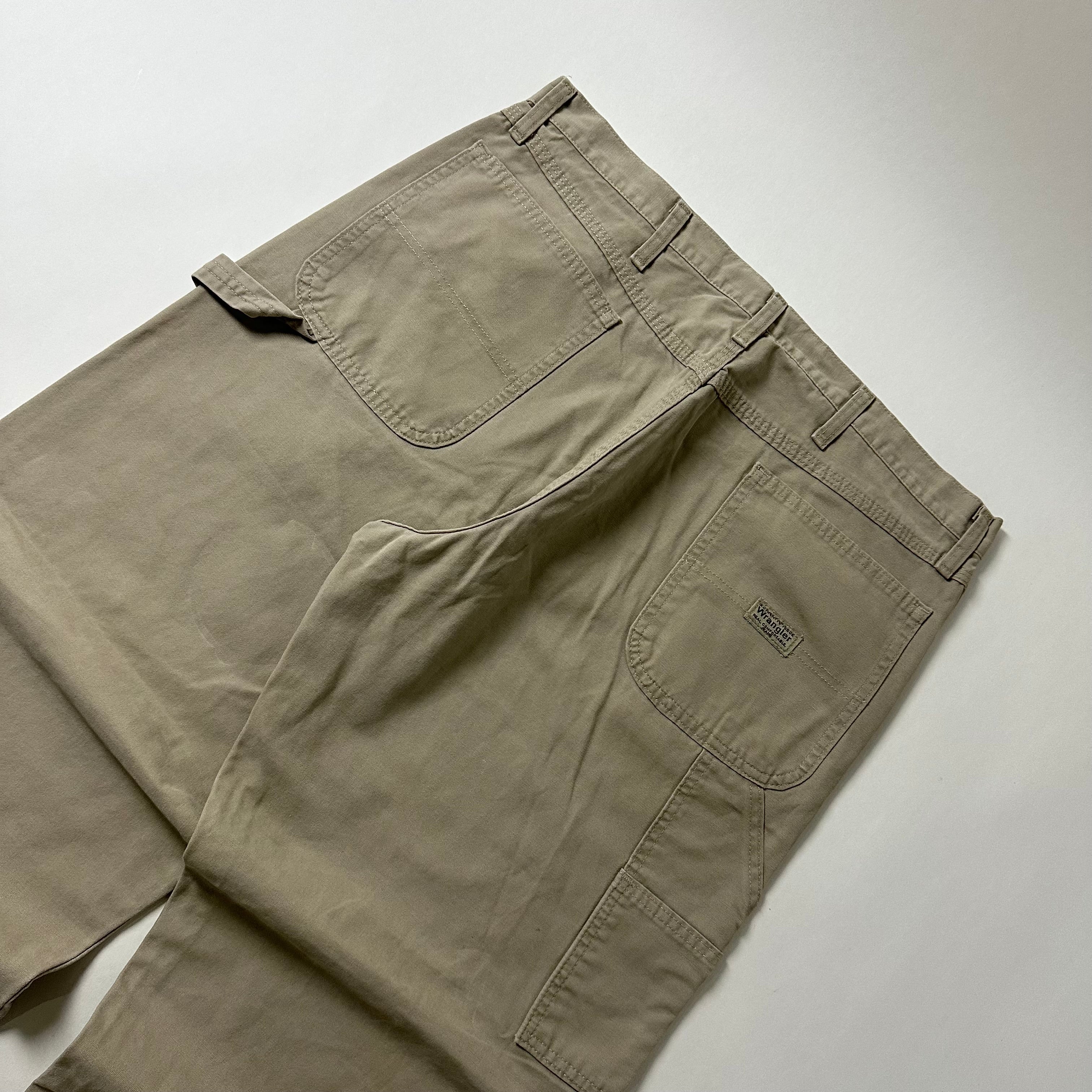 Wrangler Relaxed Fit Carpenter Pants in Golden Khaki (Size 38)