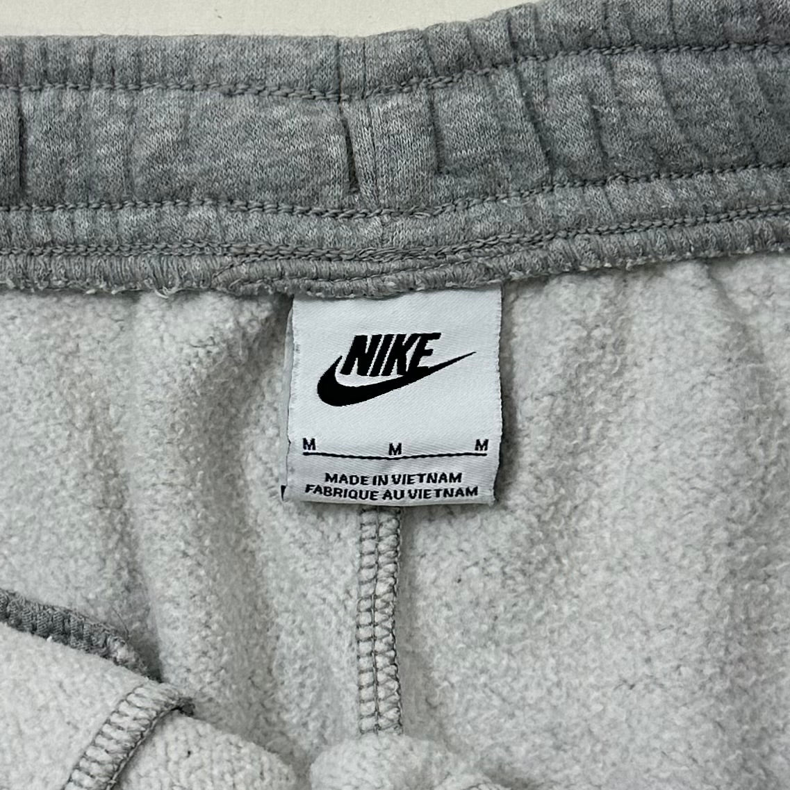 Nike Club Open-hem Fleece Sweatpants Embroidered Logo in Gray Heather (Size 28-34) - SOLD