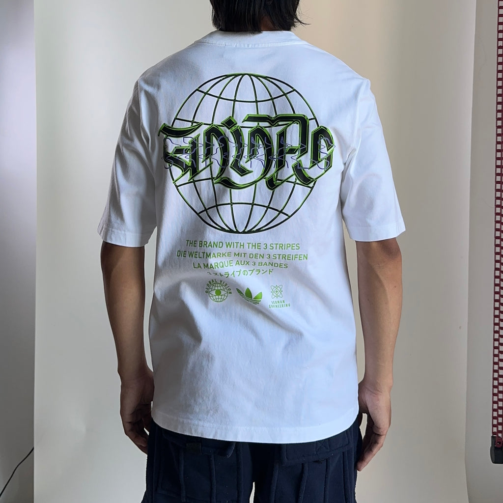 Adidas Originals Graphic Tee 3 Graffiti Print White XS Oversized (Fits Medium)