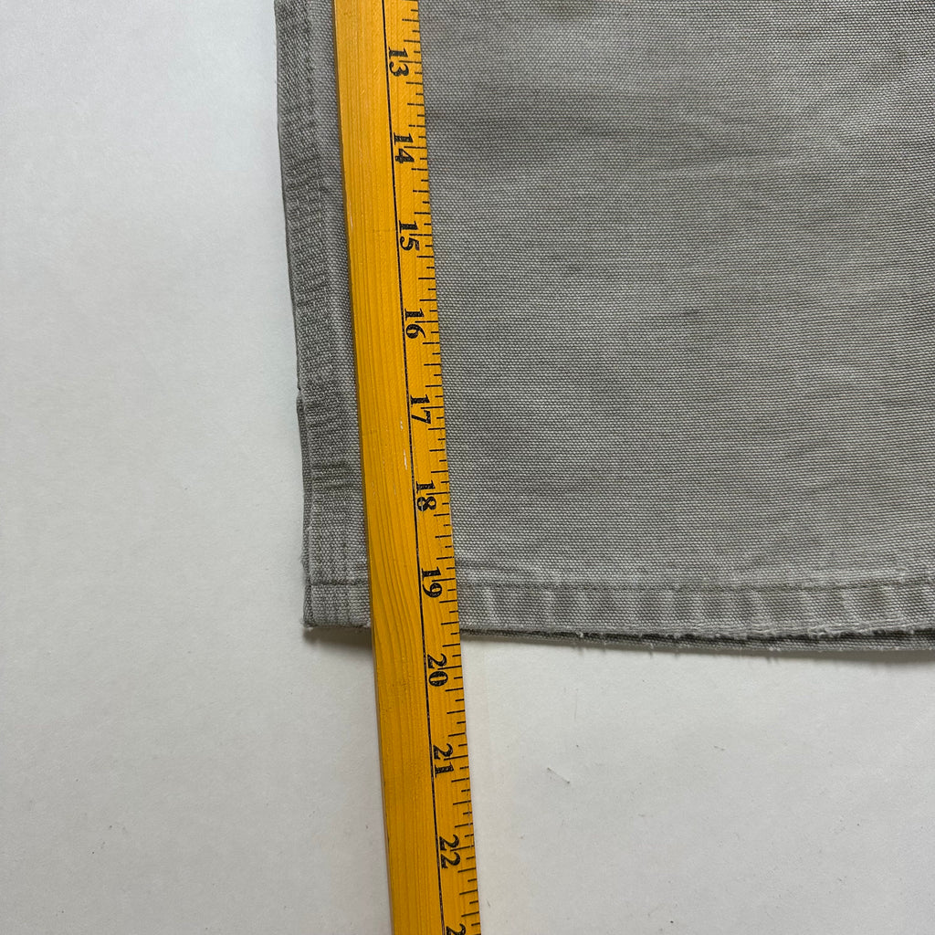 Carhartt B25 Carpenter Shorts in Dessert (Size 36)