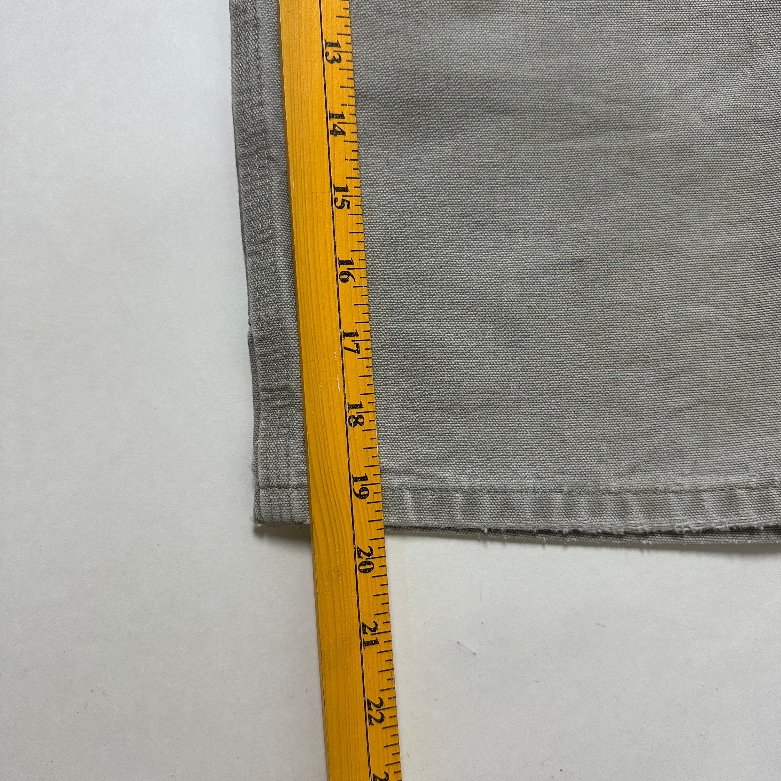 Carhartt B25 Carpenter Shorts in Dessert (Size 36)