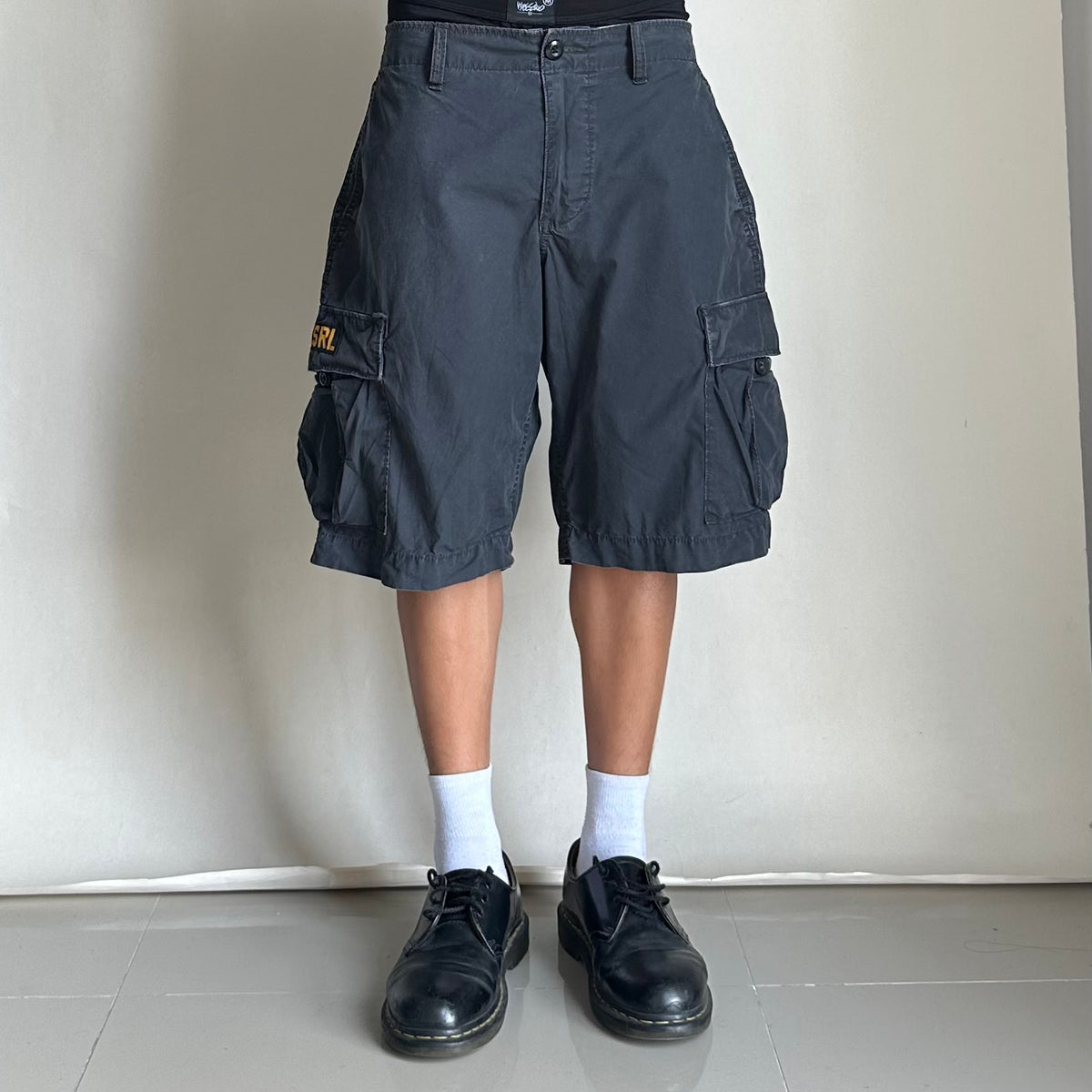 Ralph Lauren Denim & Supply Cargo Shorts in Black (Size 34-36)