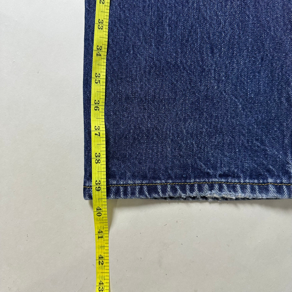 Levi’s 501 Original Fit Jeans Button Fly in Rinse Dark Wash (Size 34)