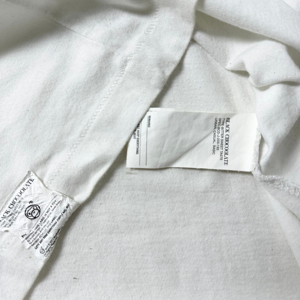 Baby Milo by Chocoolate T-Shirt in White Size Small (Fits Medium)