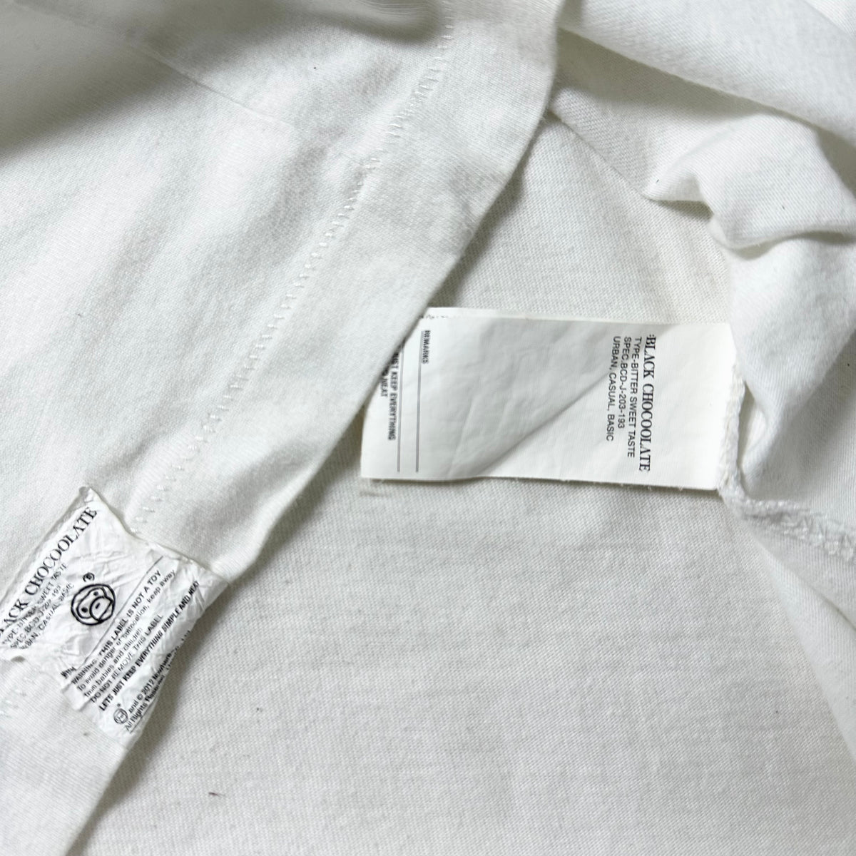 Baby Milo by Chocoolate T-Shirt in White Size Small (Fits Medium)