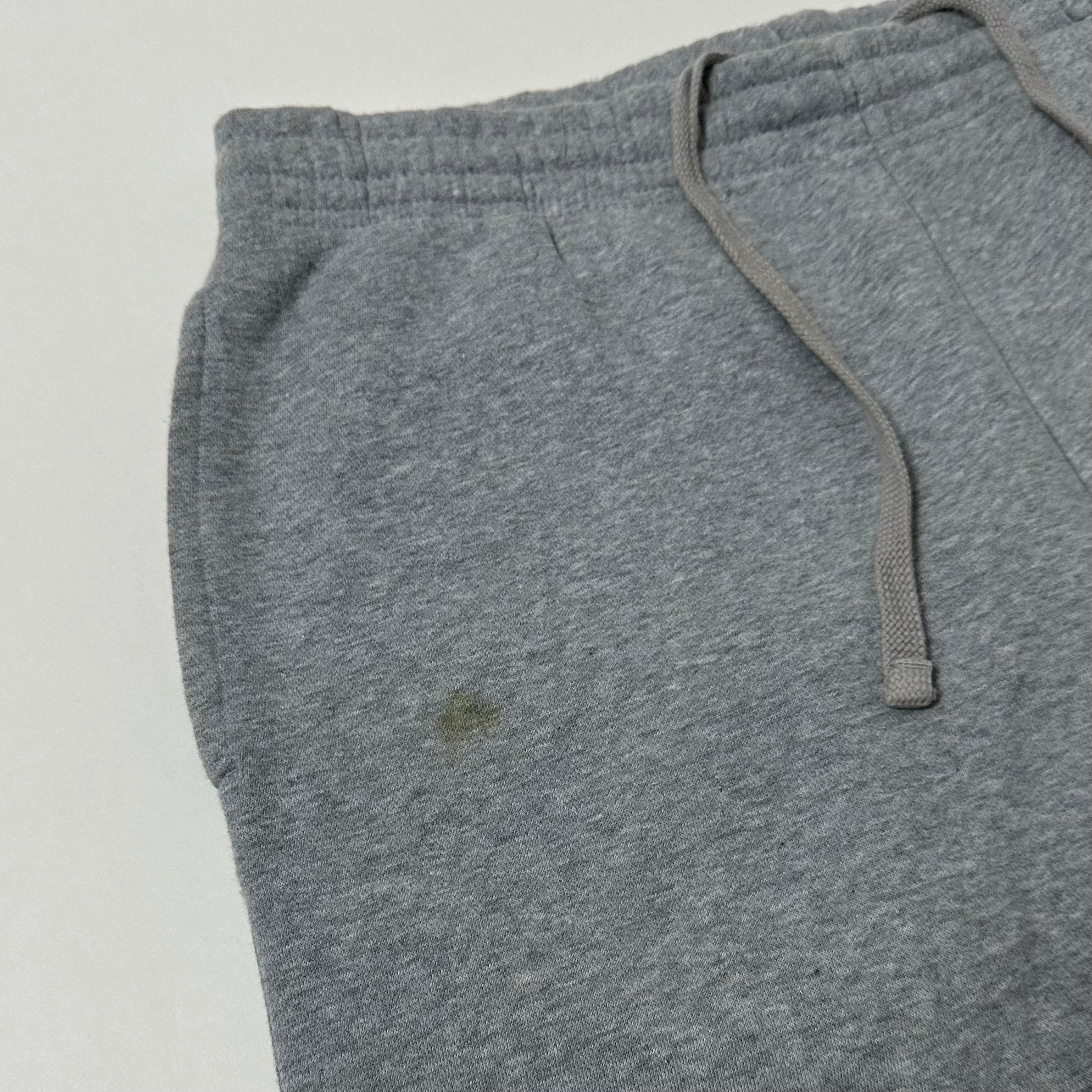 Nike Club Fleece Sweatpants Spell Out Logo in Gray Heather (Size 34-40)