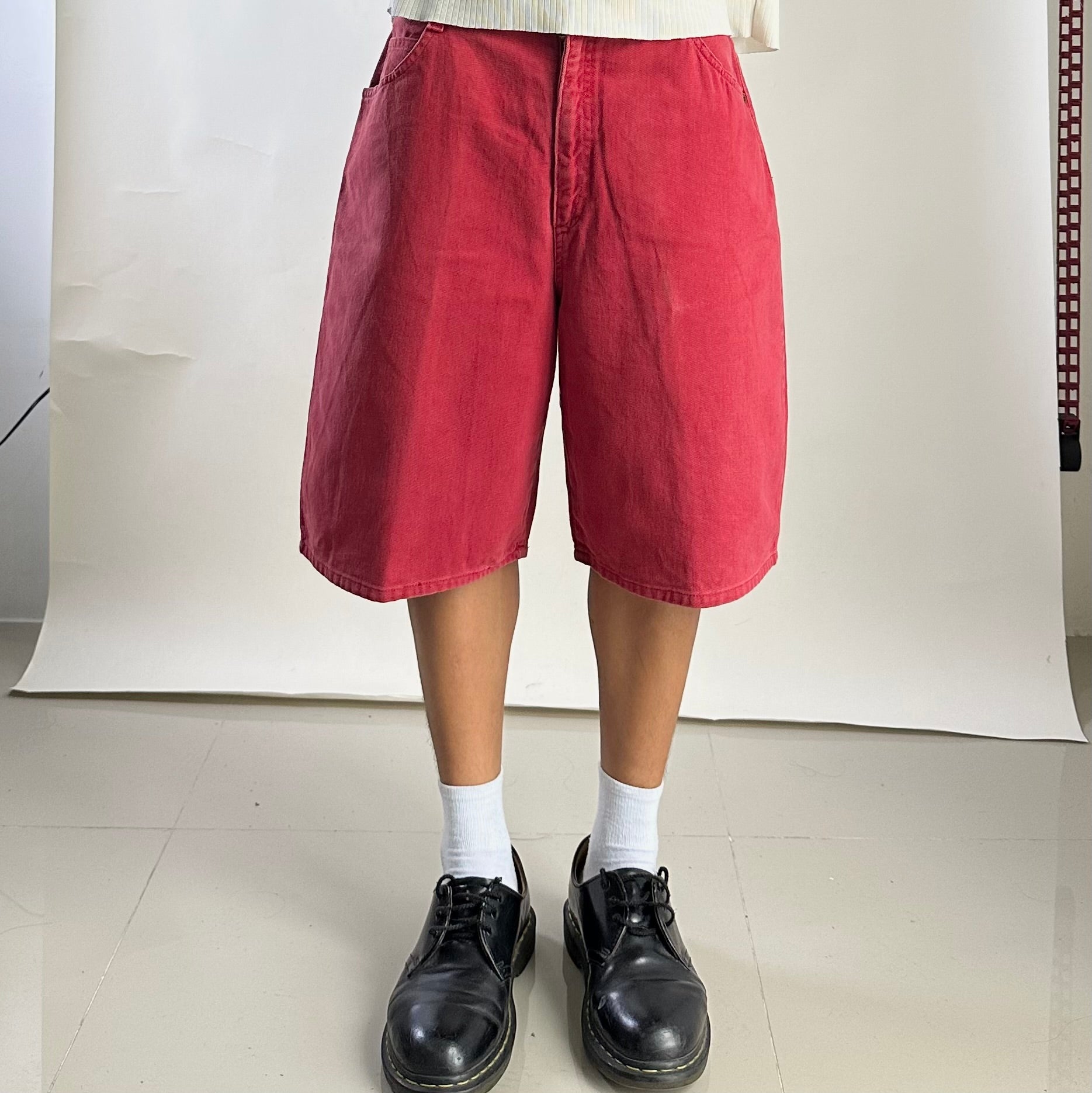 Vintage 90’s Hunt Club Denim Jorts in Red Made in USA (Size 30-31)