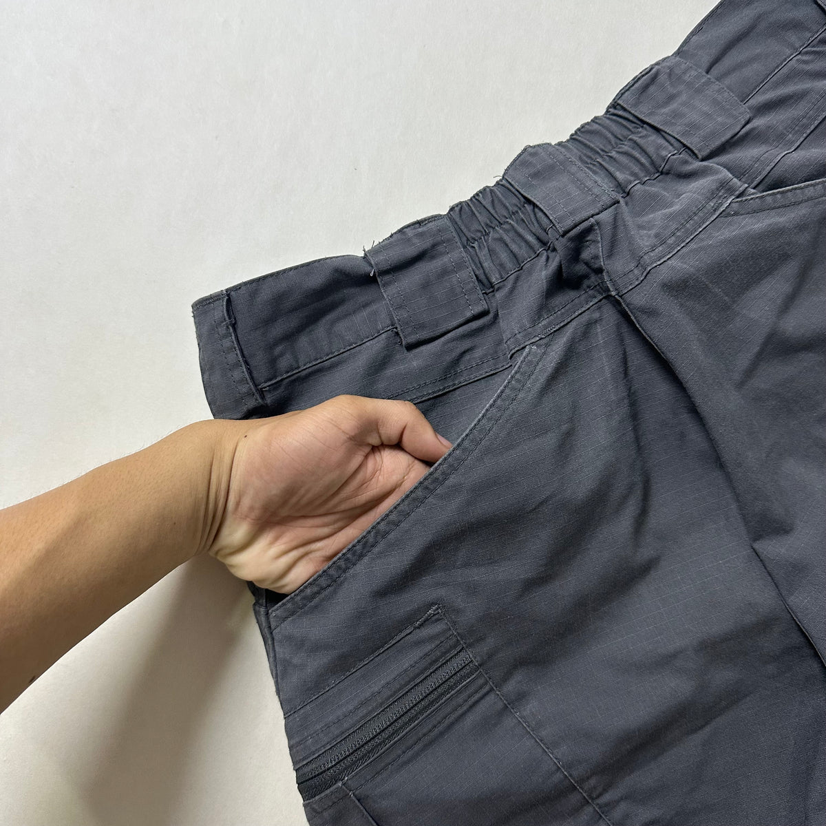 Helikon UTS Urban Tactical Shorts in Dark Gray (Size 32-36)