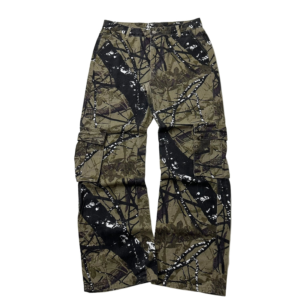 Realtree Pattern Cargo Pants (Size 32-33)