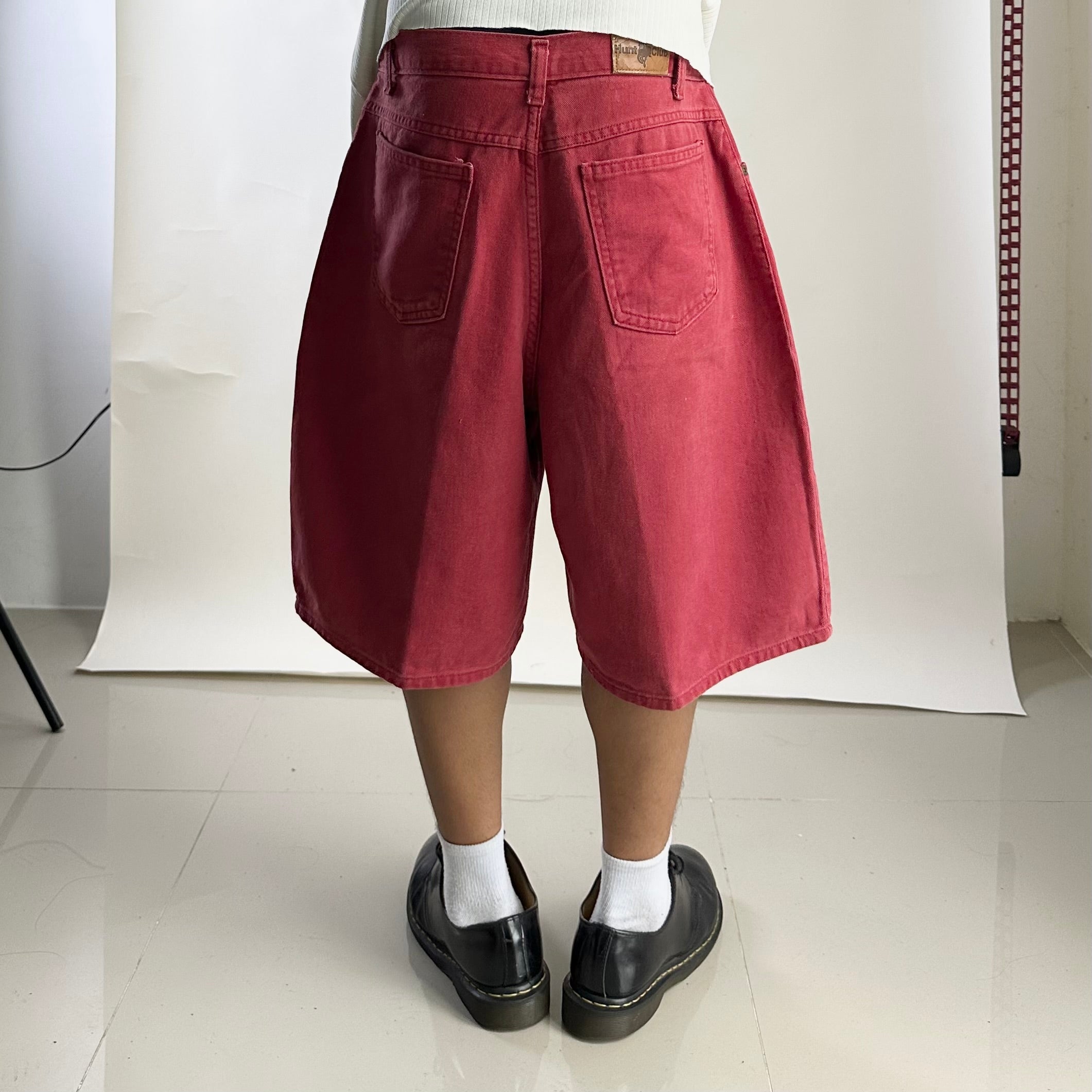 Vintage 90’s Hunt Club Denim Jorts in Red Made in USA (Size 30-31)