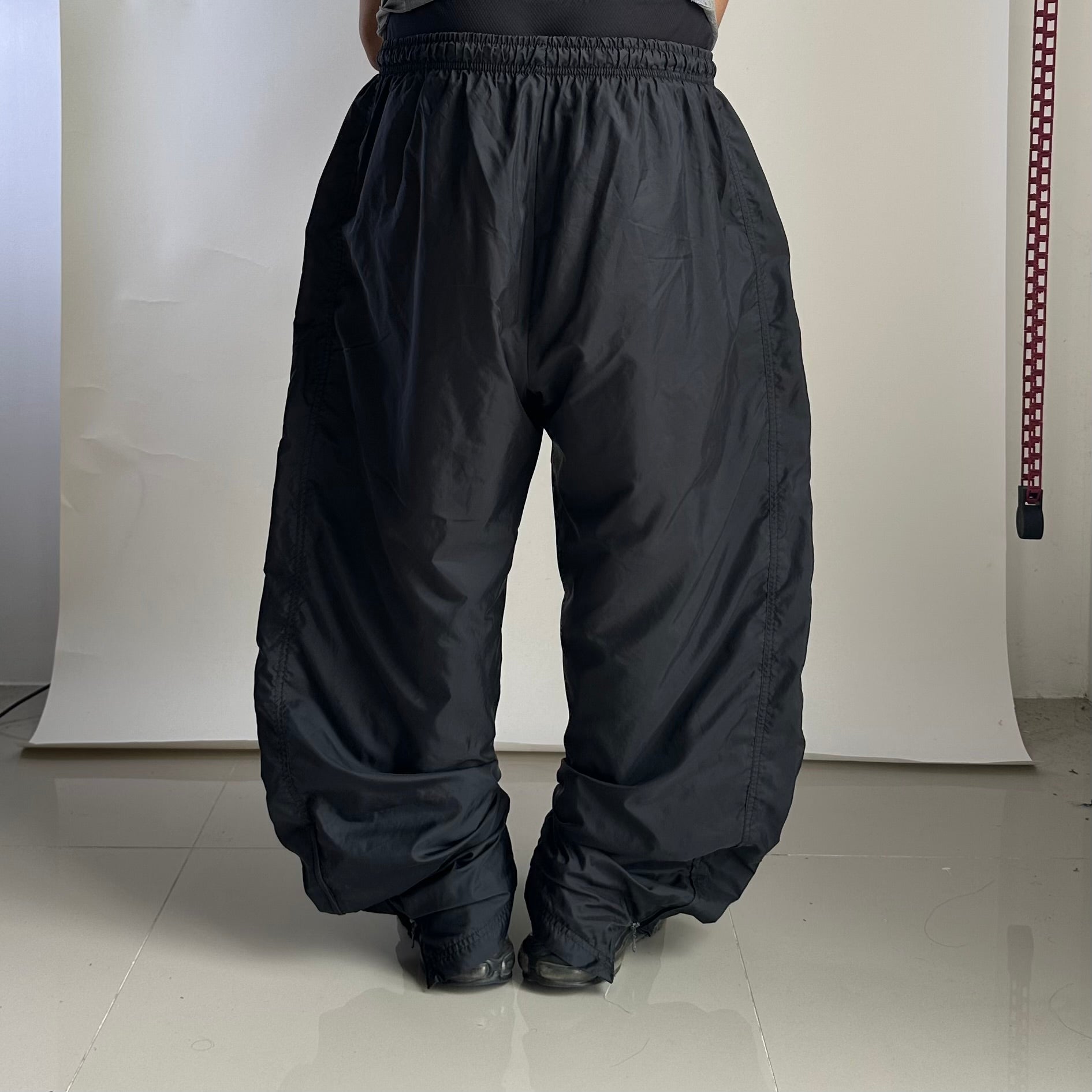 Vintage Nike Track Pants in Black (Size 28-36)