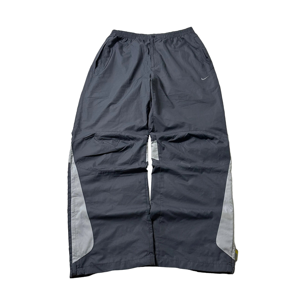 Vintage Y2K Nike Track Pants in Gray (Size 26-34)