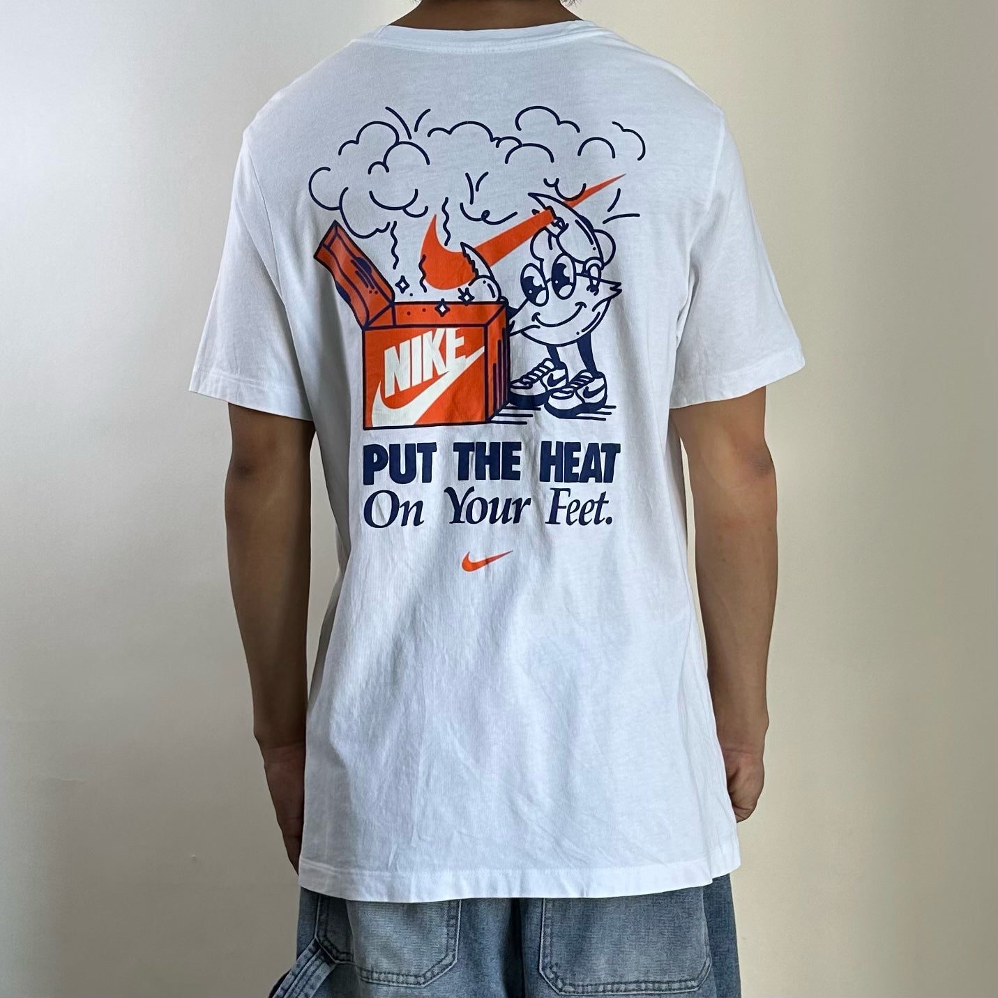 Nike Sportswear Graphic T-shirt White Size Large