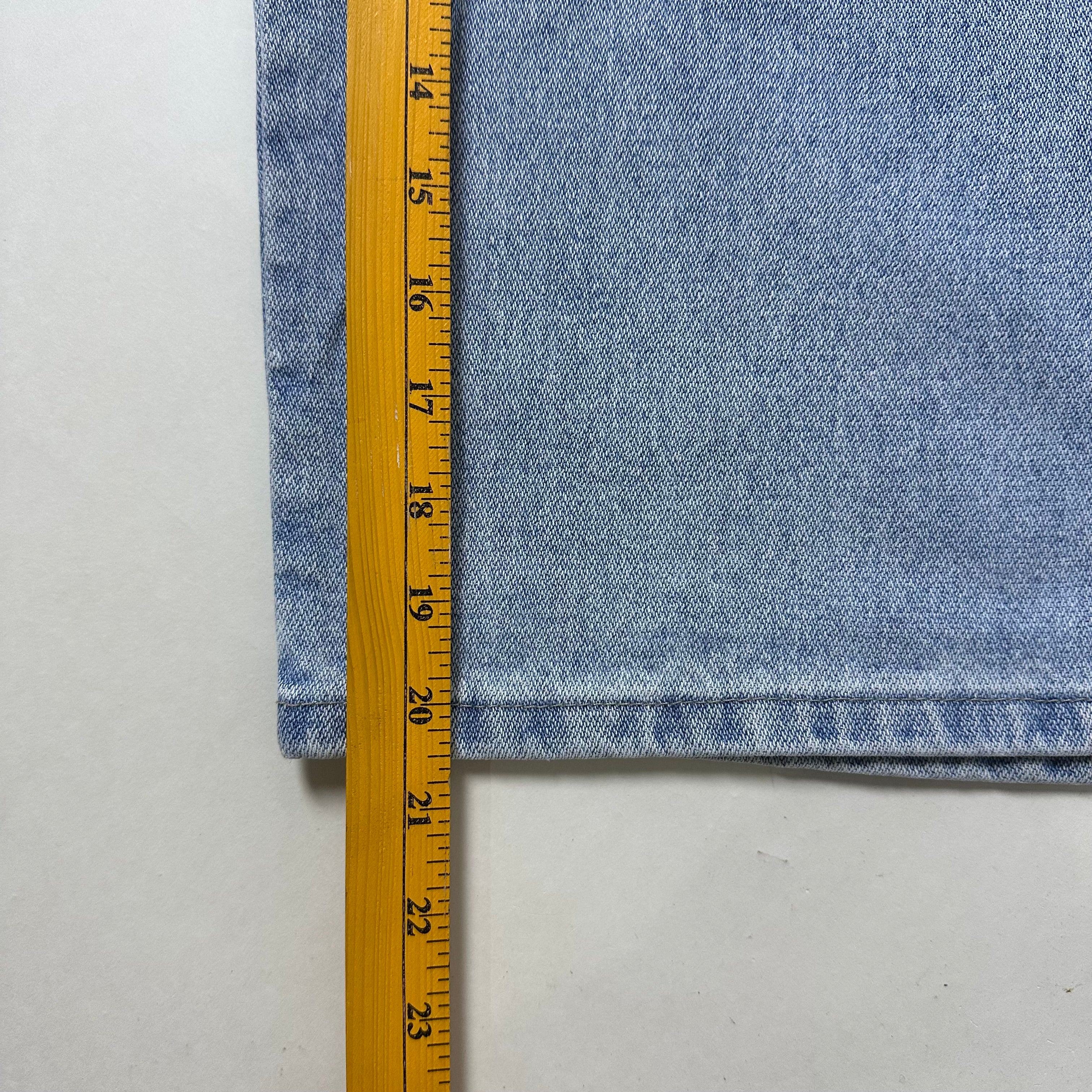 Faded Glory Denim Jorts in Light Wash Blue (Size 34)