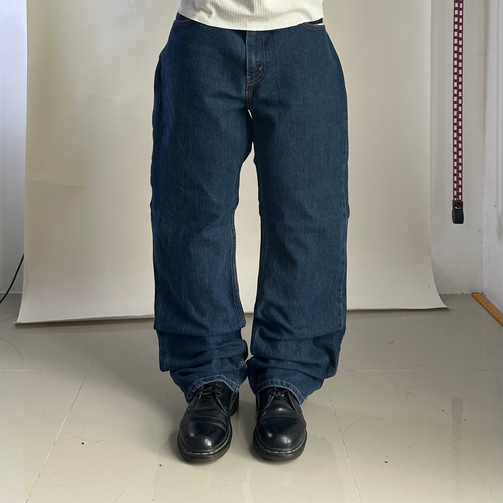 Levi’s 514 Straight Fit Jeans in Dark Rinse - Dark Blue (Size 38)