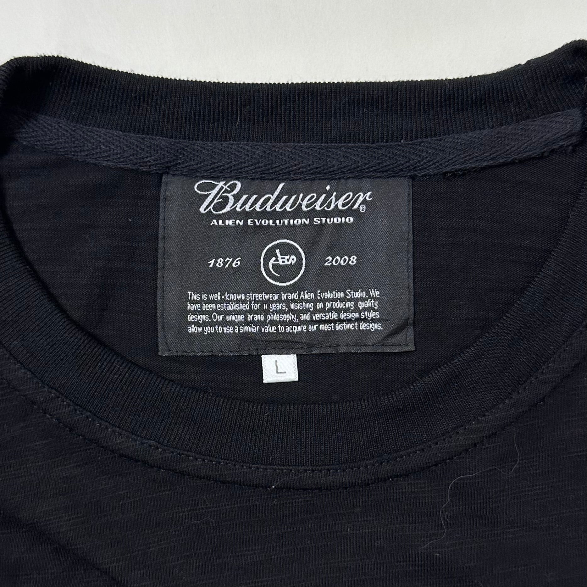 Budweiser by Alien Evolution Studio T-shirt in Black (Size Large)