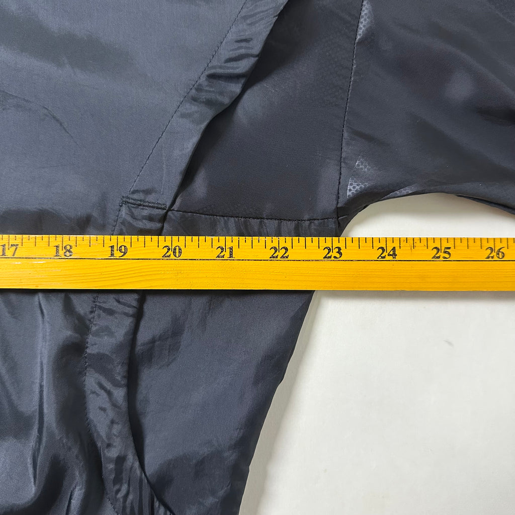 Nike Giannis “Freek” Track Lightweight Jacket in Black (Size Medium) Boxy Fit — SOLD