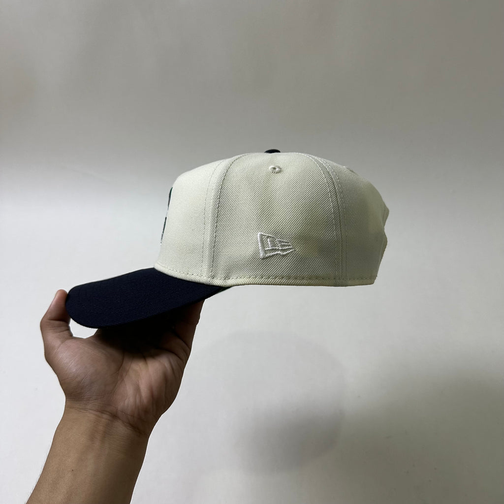 BRAND NEW NEW ERA A-Frame Snapback Cap Seattle Mariners in Two-tone (One Size)