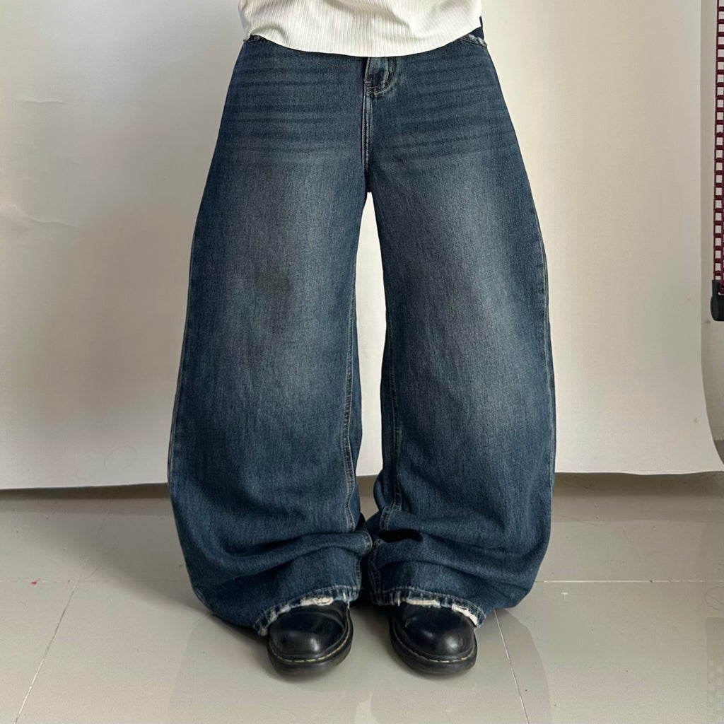 Random Baggy Jeans in Dark Blue Washed (Size 30)