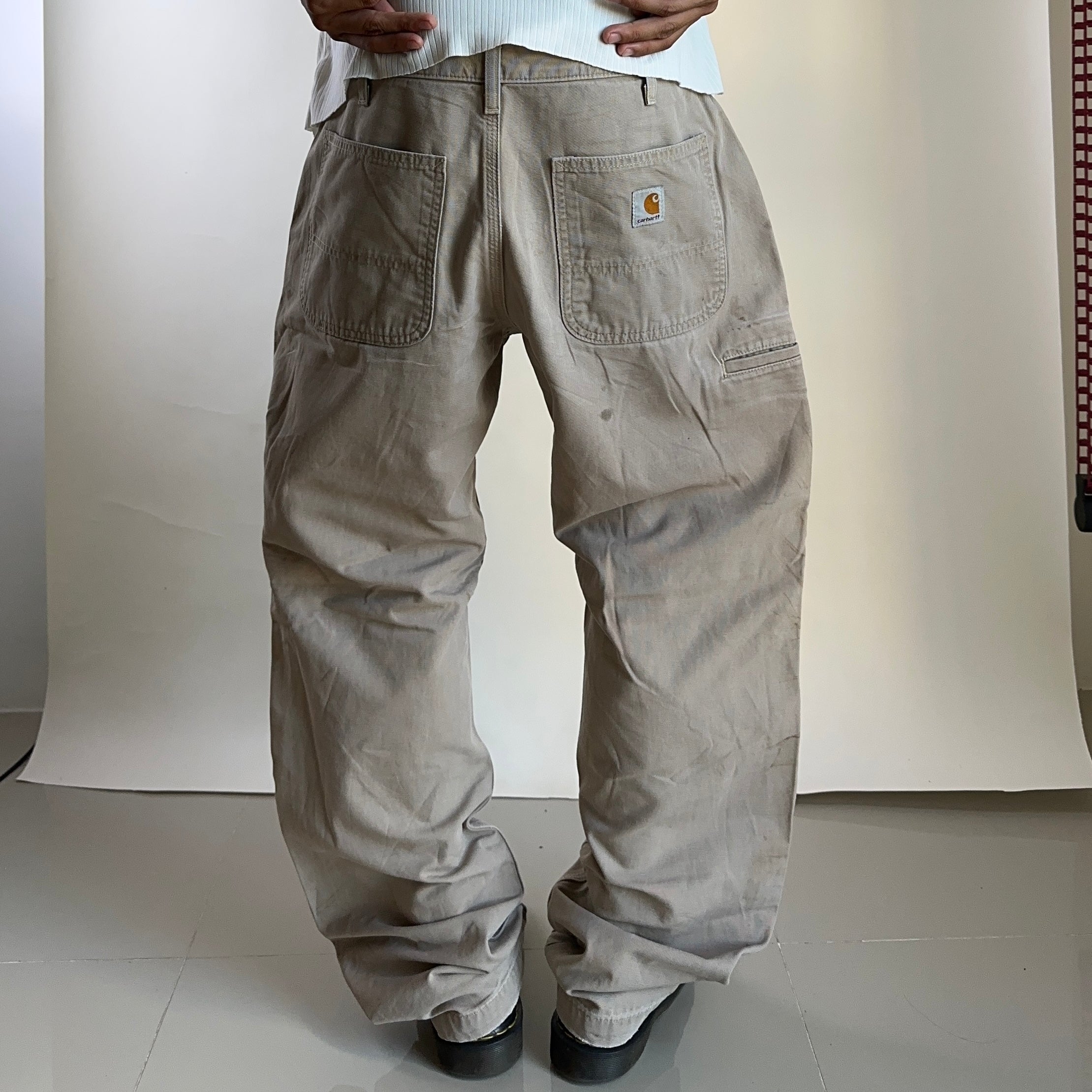 Carhartt Relaxed Fit Pants Khaki (Size 32) - SOLD