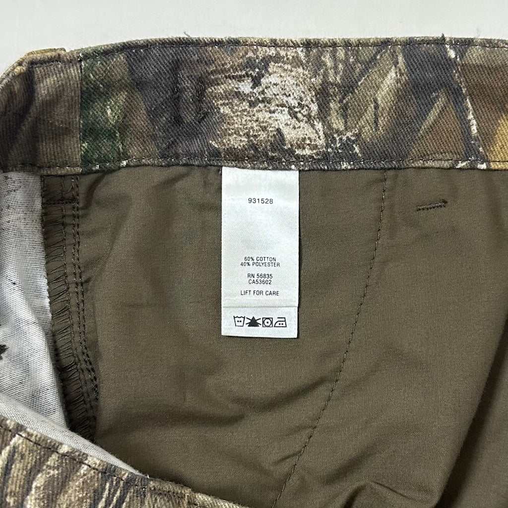 Realtree by Cabelas Camouflage Cargo Pants (Size 34-36)
