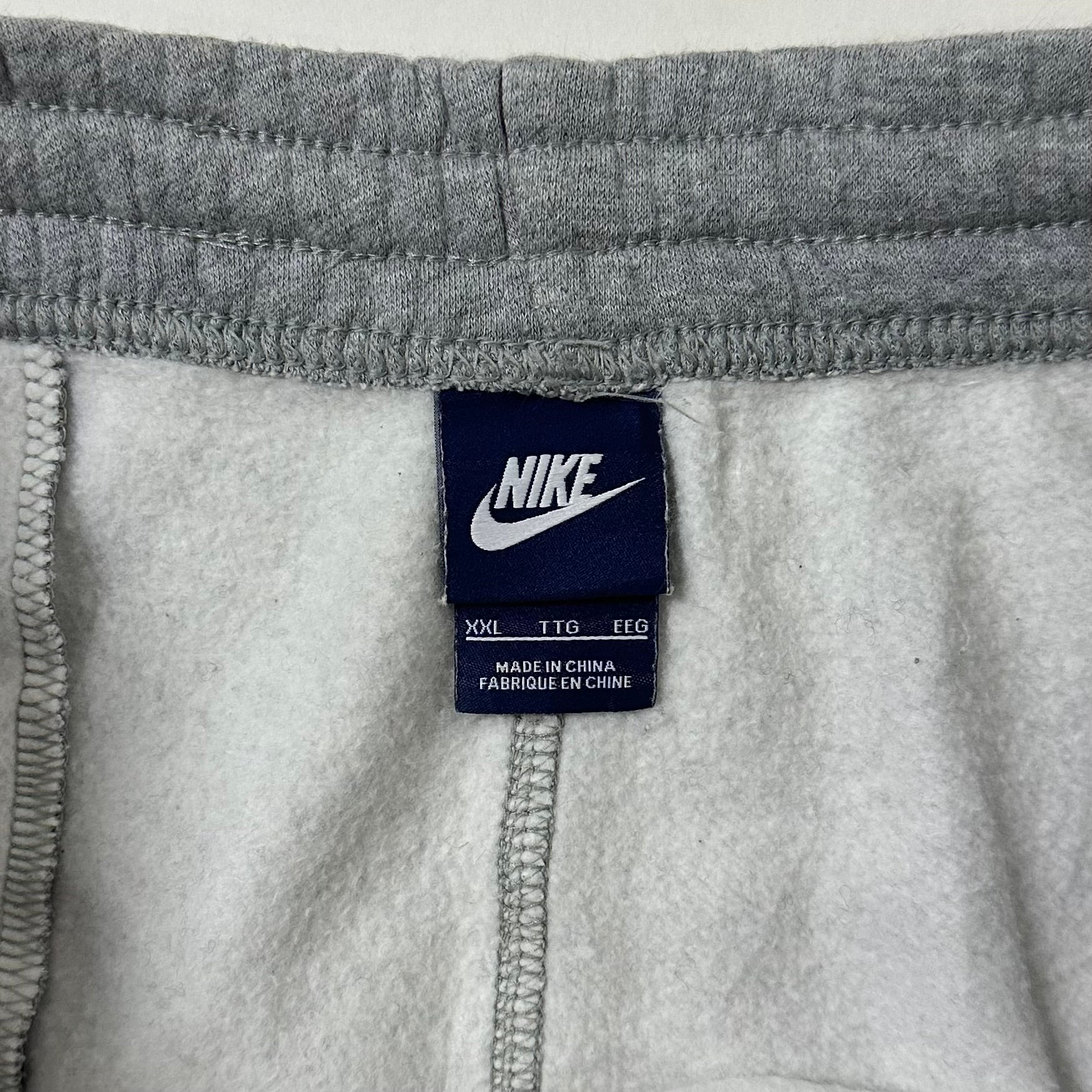 Nike Club Fleece Sweatpants Spell Out Logo in Gray Heather (Size 34-40)