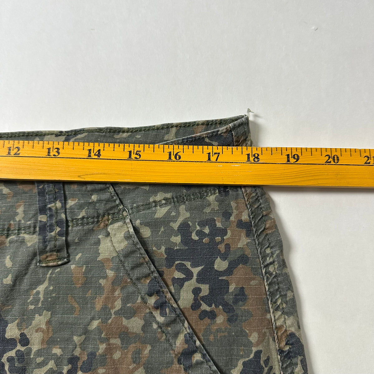 Wrangler Camouflage Cargo Shorts (Size 36) — SOLD