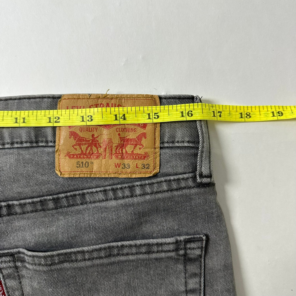 Levi’s 510 Skinny Fit Jeans in Gray Wash (Size 33)