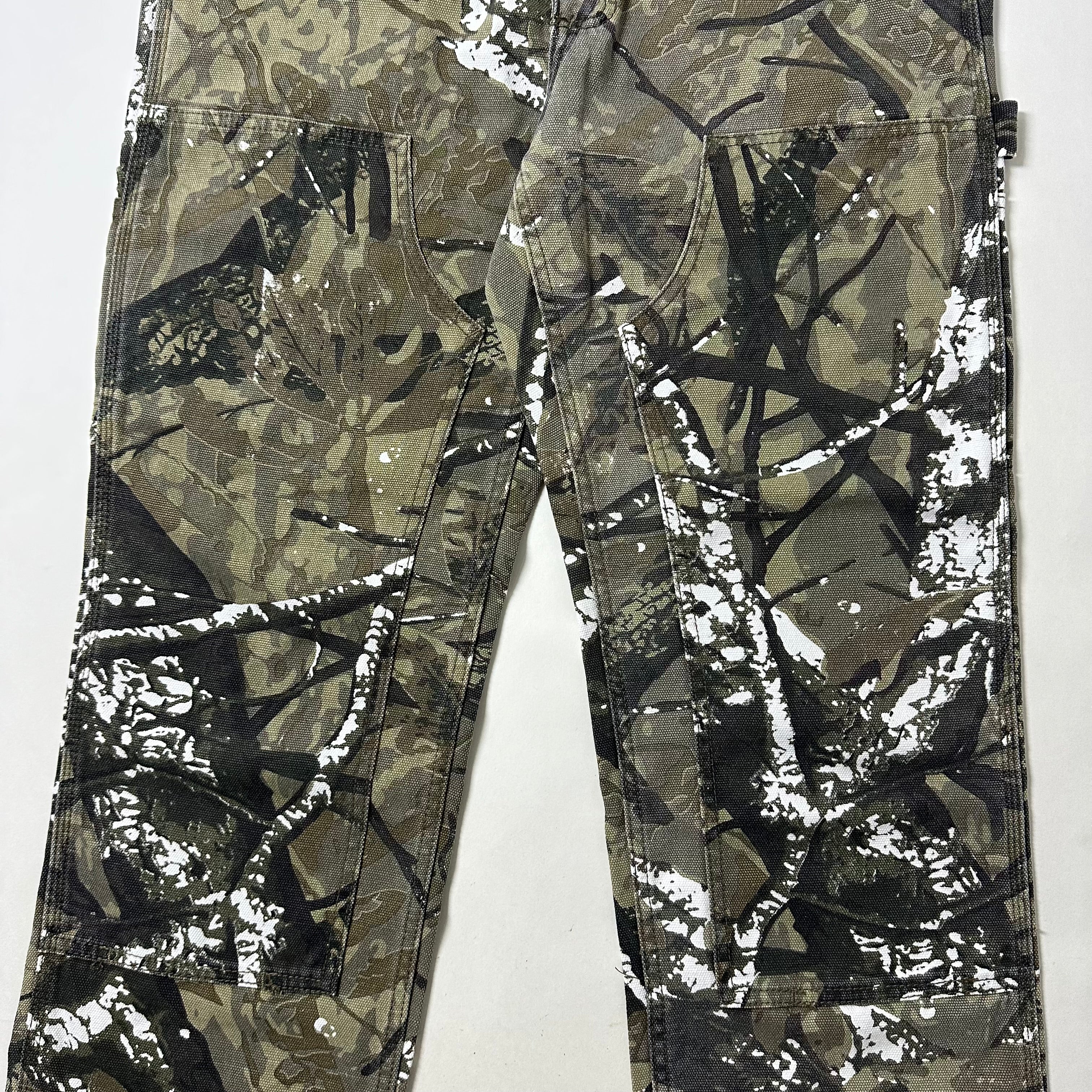 FOREVER 21 Realtree Double Knee Carpenter Pants (Size 34) — SOLD