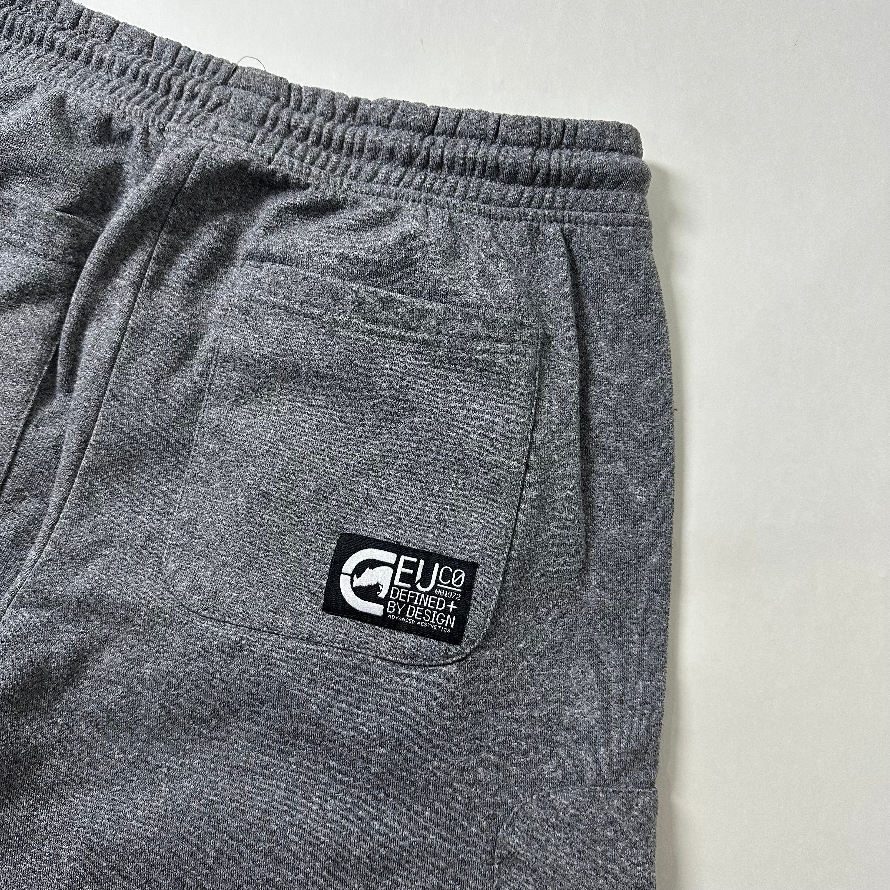 Echo Unlimited Cargo Sweat Shorts in Gray (Size 30-36)