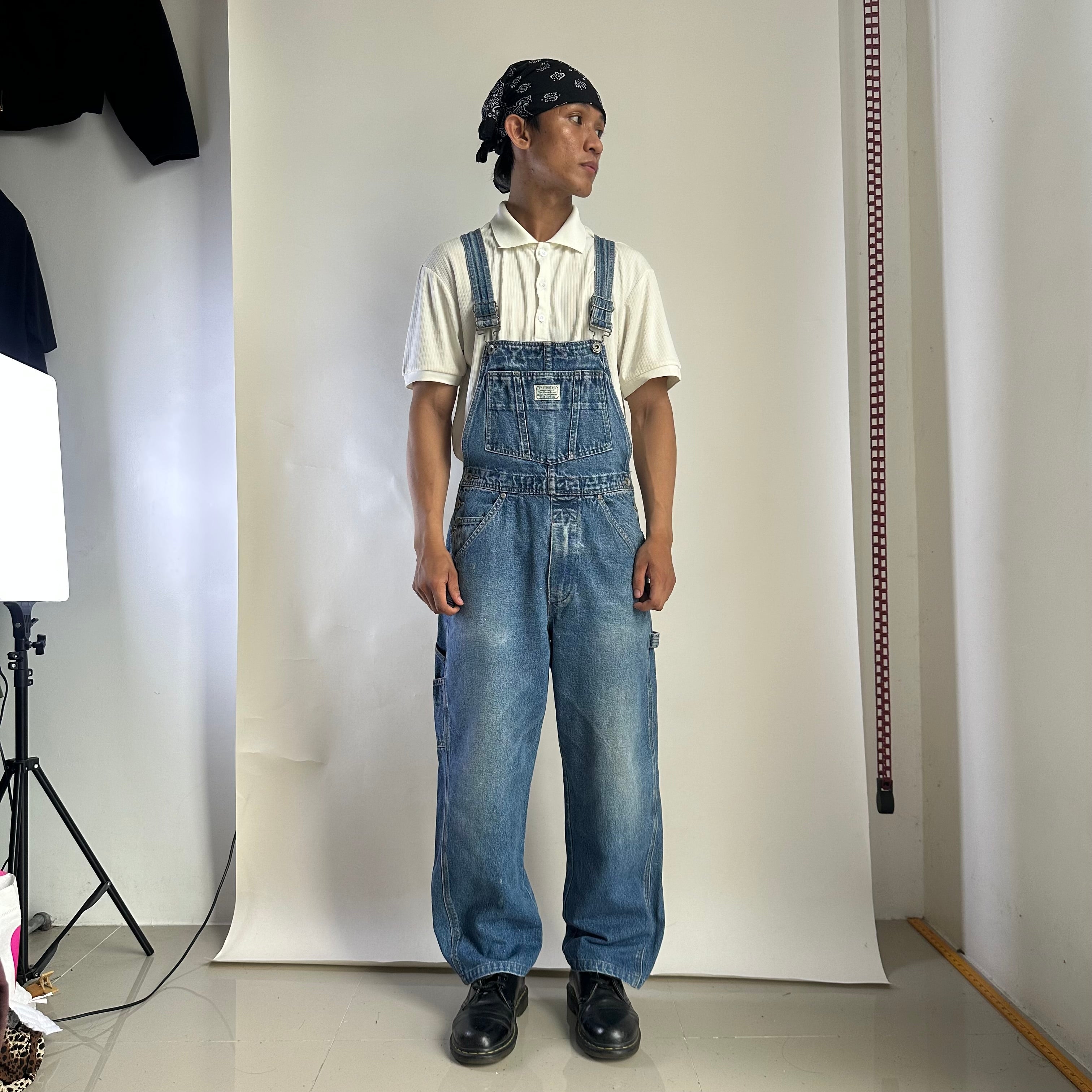 Vintage Levi’s Dungarees Bib Overalls Denim Wash (Size 32-33)
