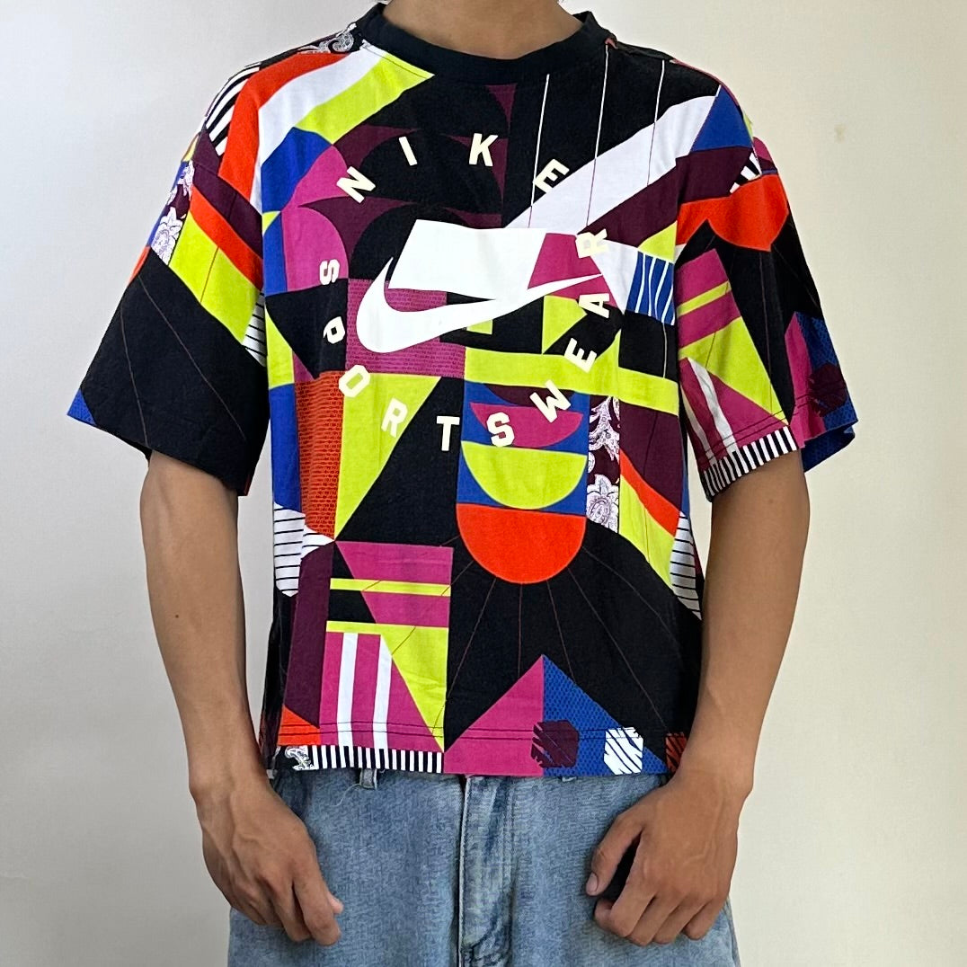 Nike Sportswear Loose Fit  Multi-colored Geometric Pattern T-shirt (Size Small) - SOLD