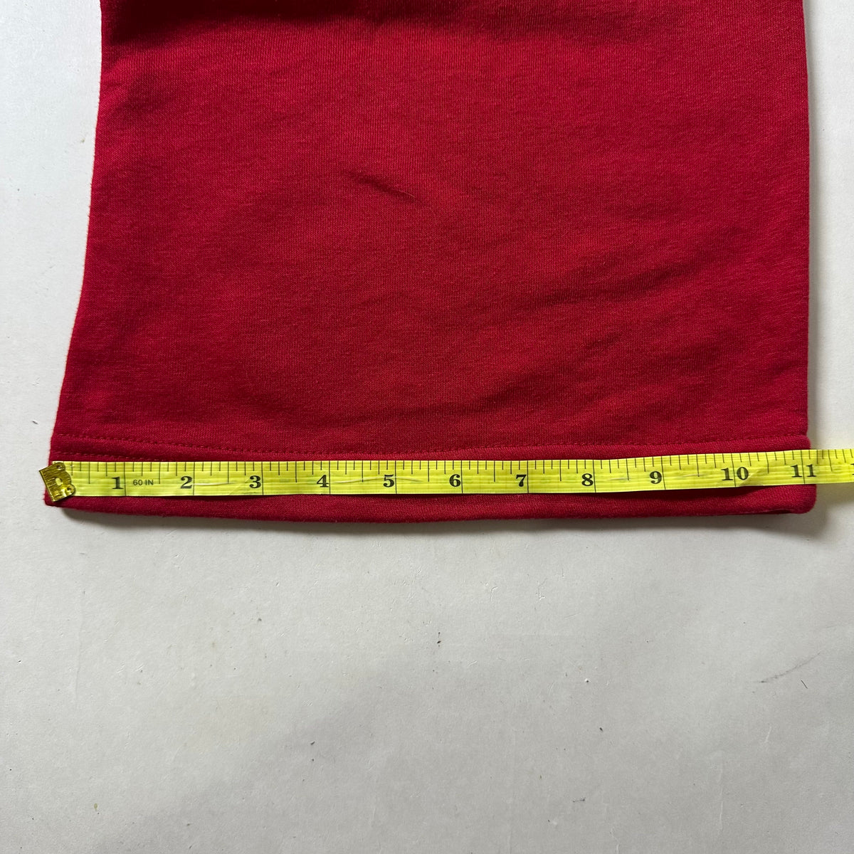 Ed Hardy Broken Heart Women’s Flared Sweat Pants in Cherry Red (Size Medium 28-36)