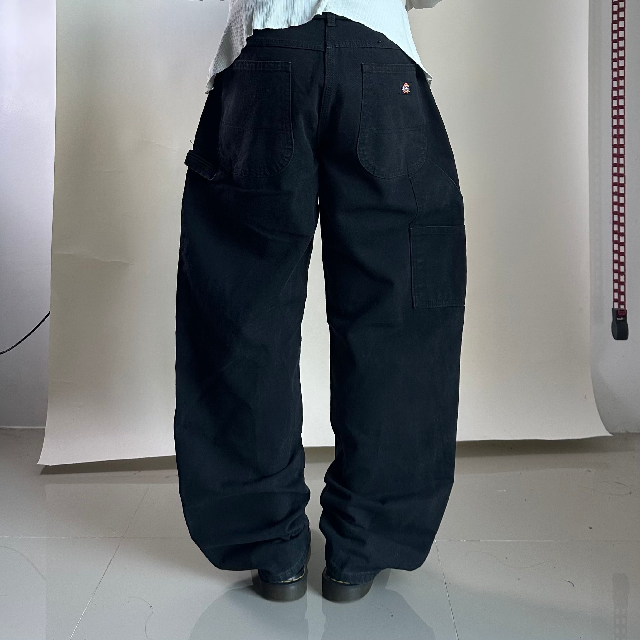 DICKIES Carpenter Pants in Black (Size 34) — SOLD