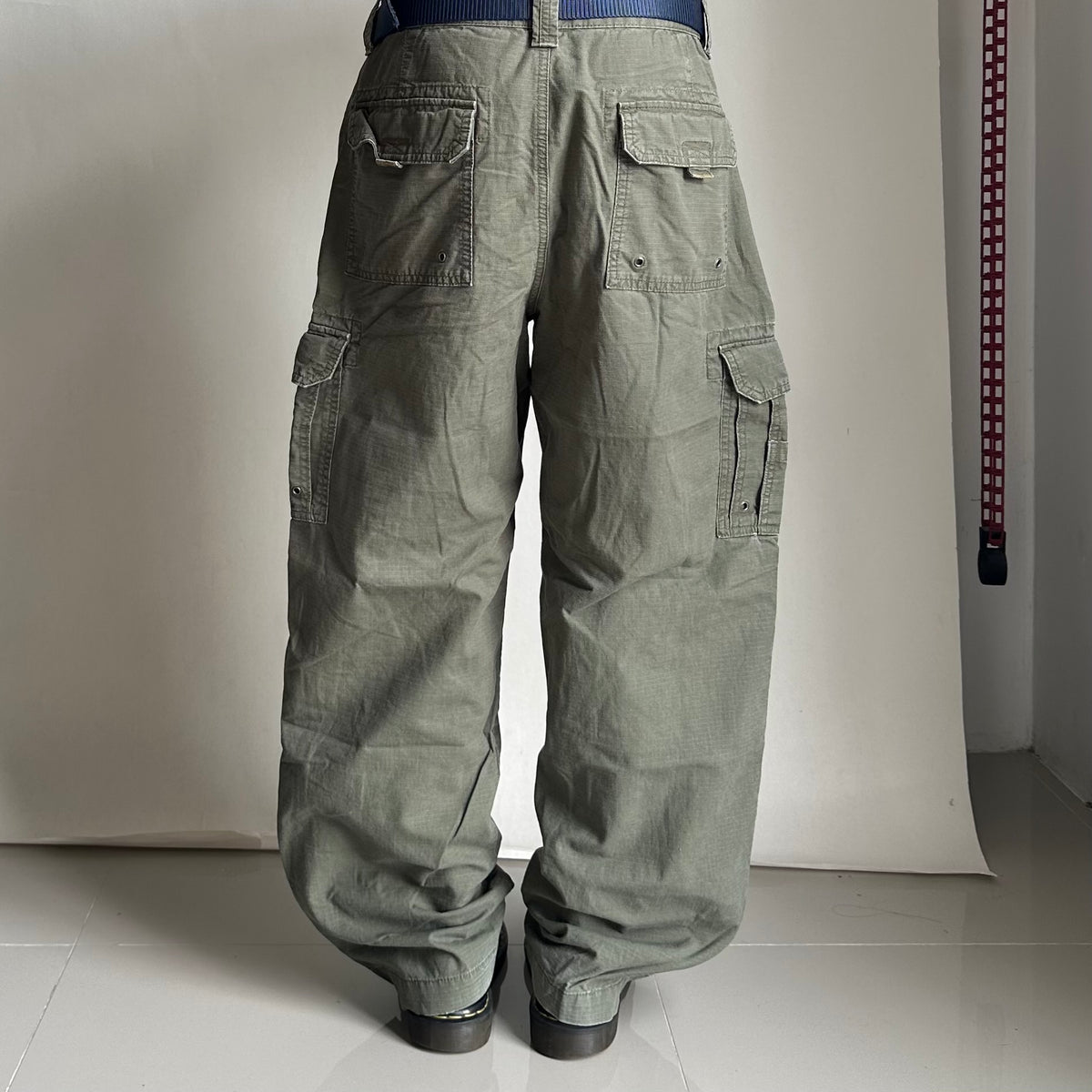Red Head Cargo Pants in Olive Green (Size 36)